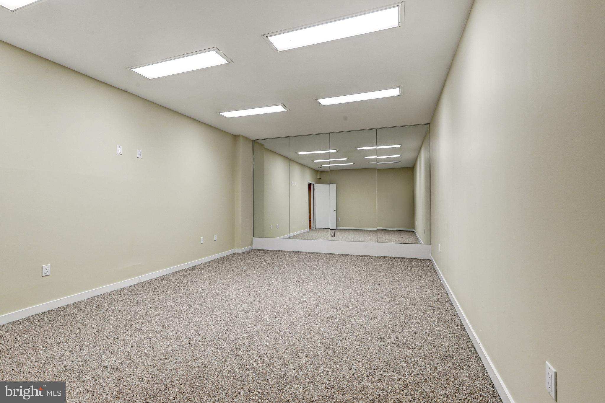 GREENACRES - Residential