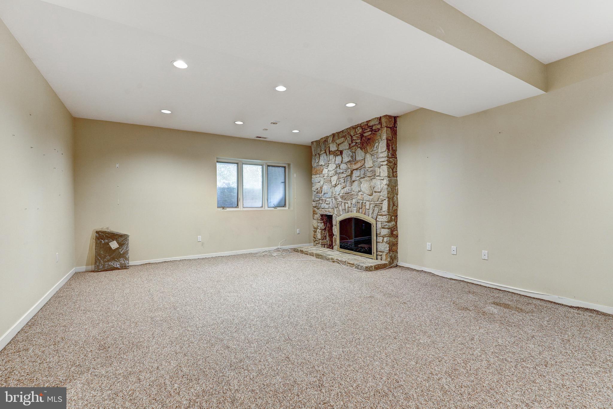 GREENACRES - Residential