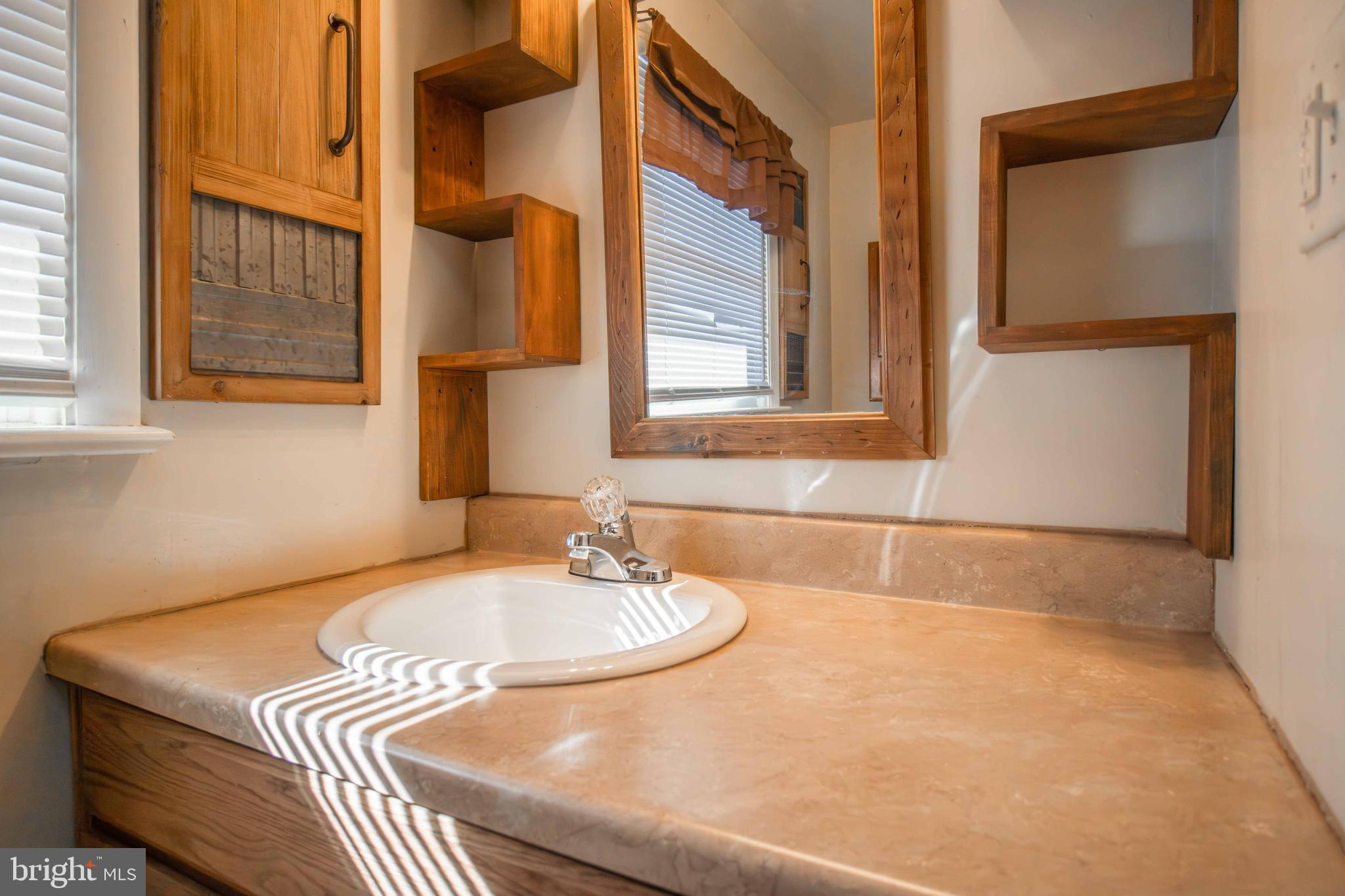 EAST HEMPFIELD - Residential