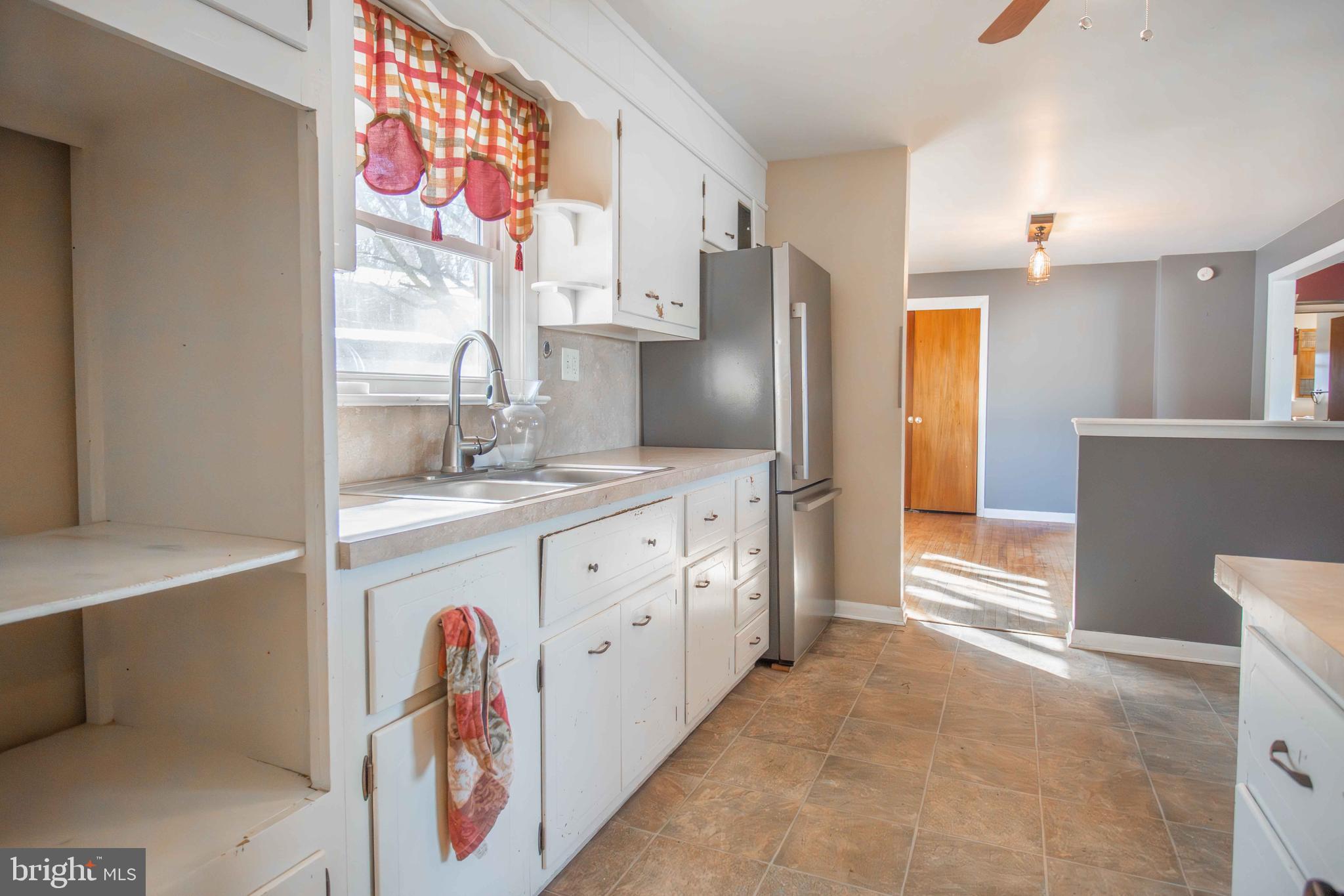EAST HEMPFIELD - Residential