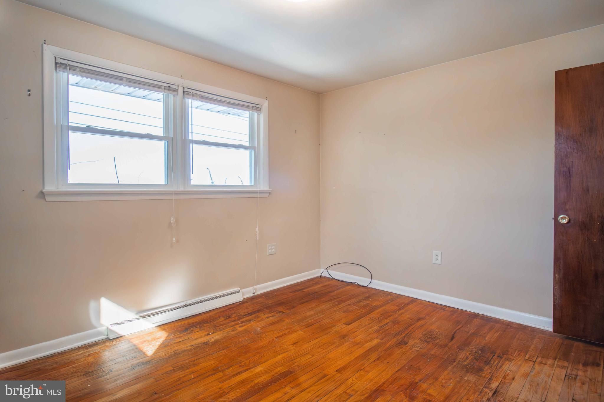 EAST HEMPFIELD - Residential