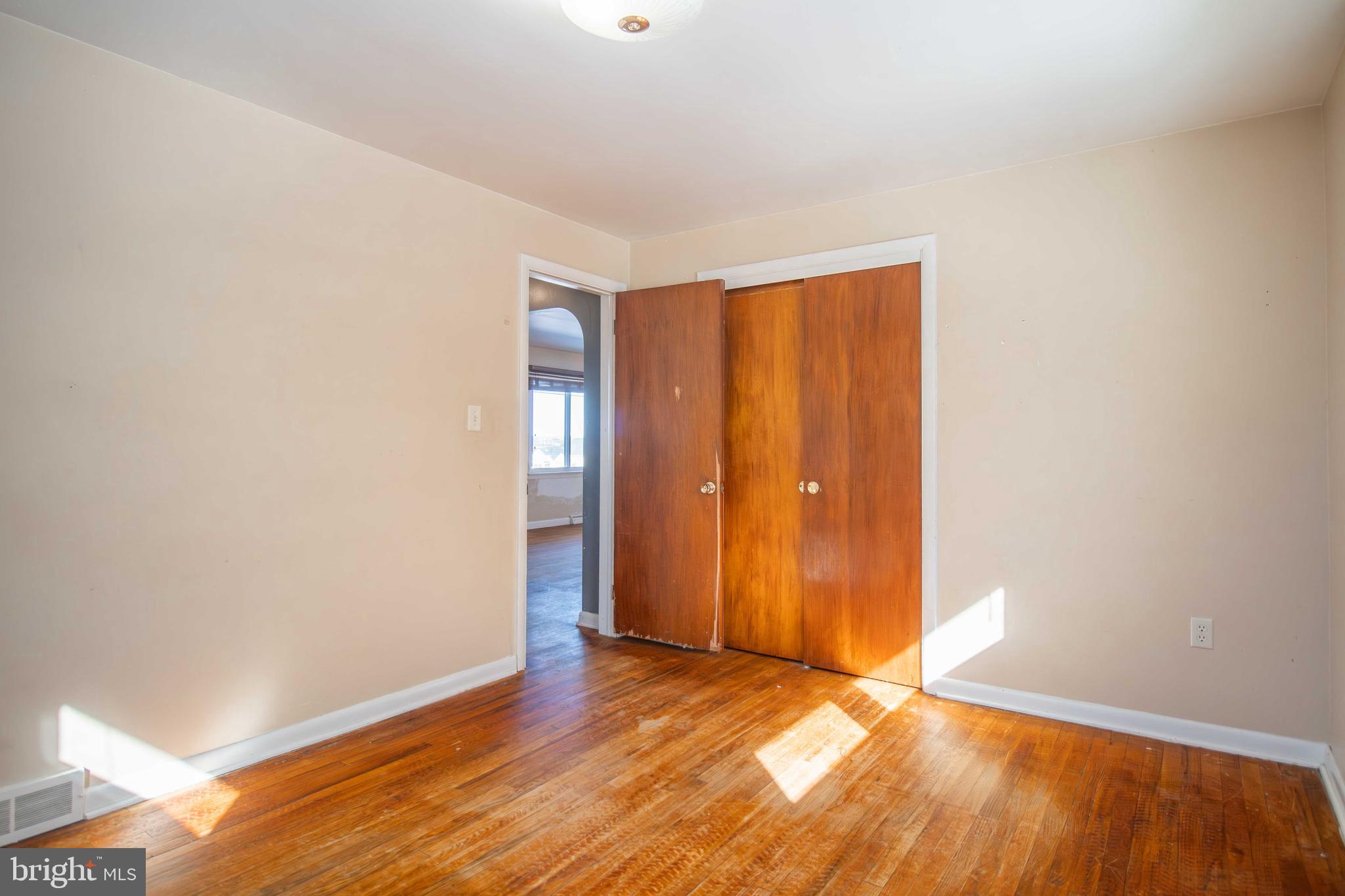 EAST HEMPFIELD - Residential