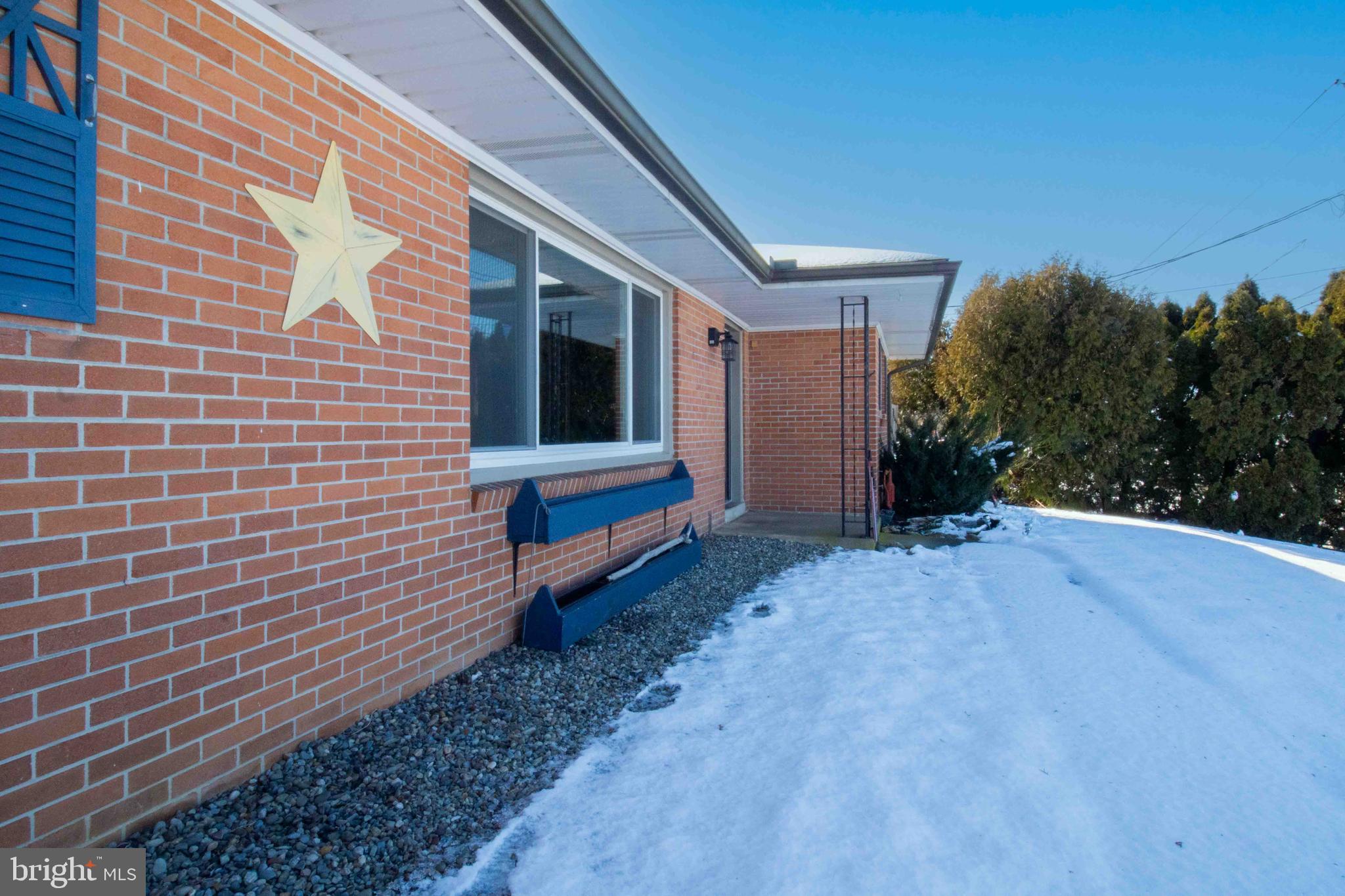 EAST HEMPFIELD - Residential