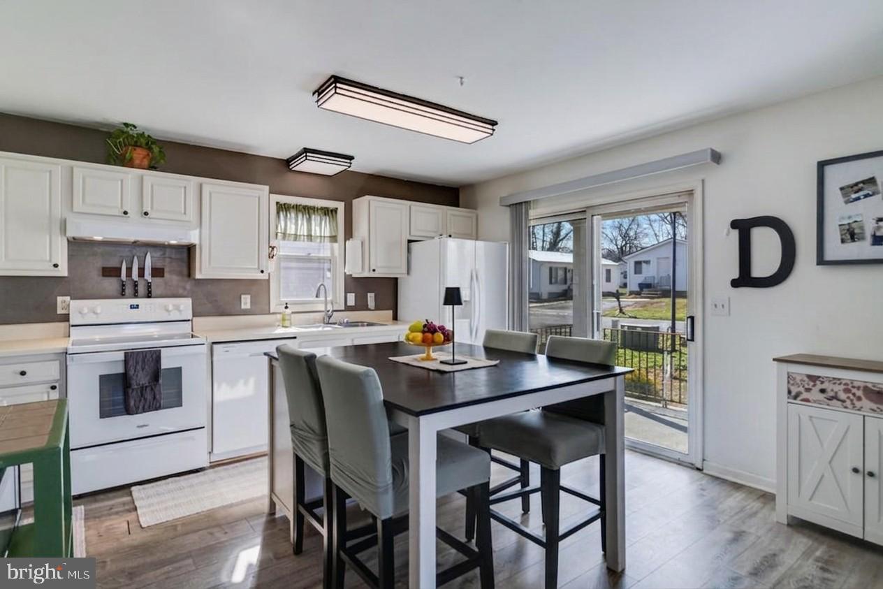 WHITE SANDS - Residential