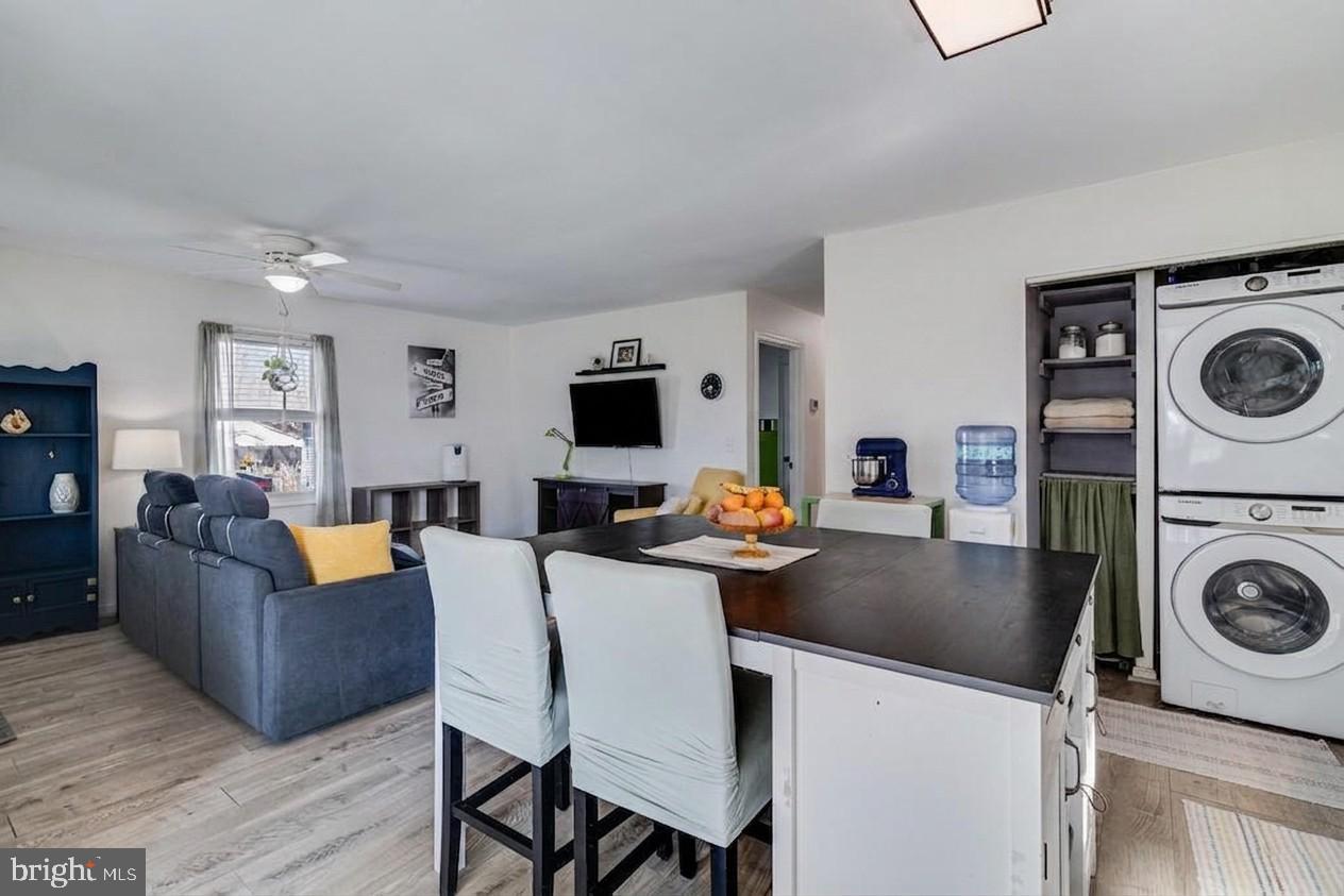 WHITE SANDS - Residential