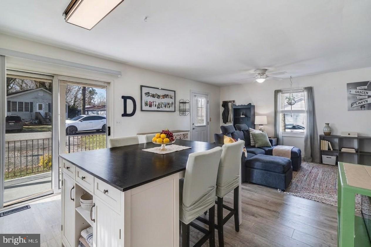 WHITE SANDS - Residential