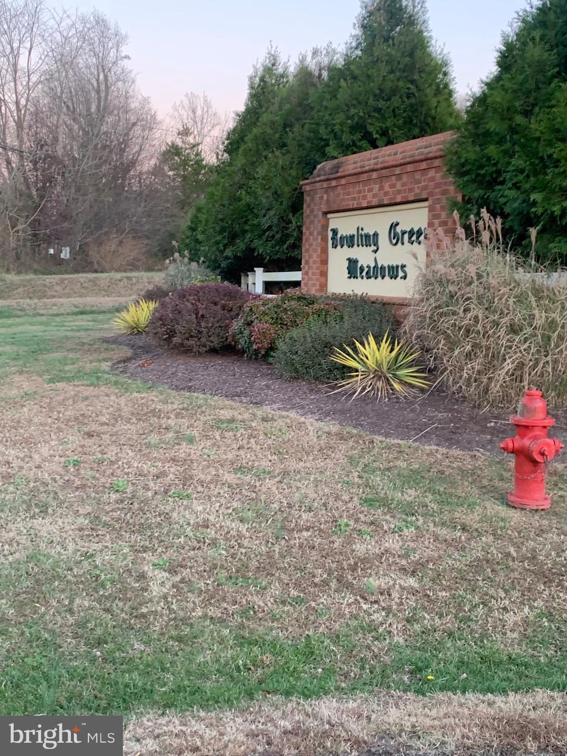 BOWLING GREEN MEADOWS - Land