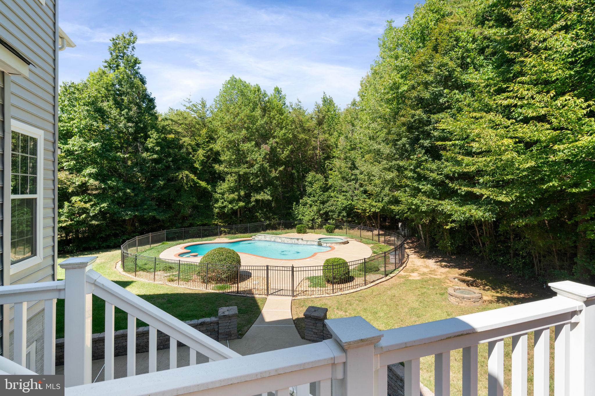 THE GLENS - Residential