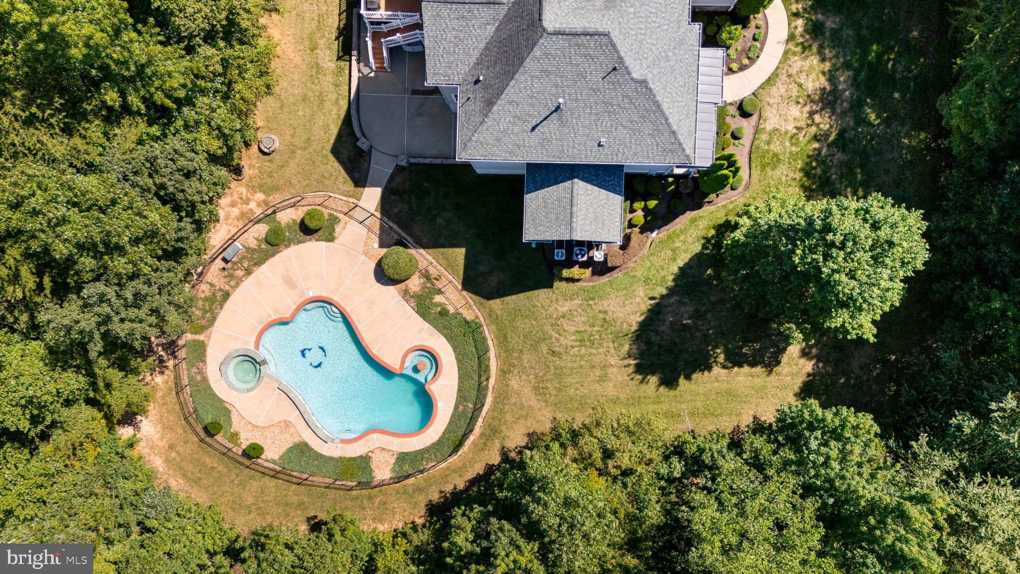 THE GLENS - Residential