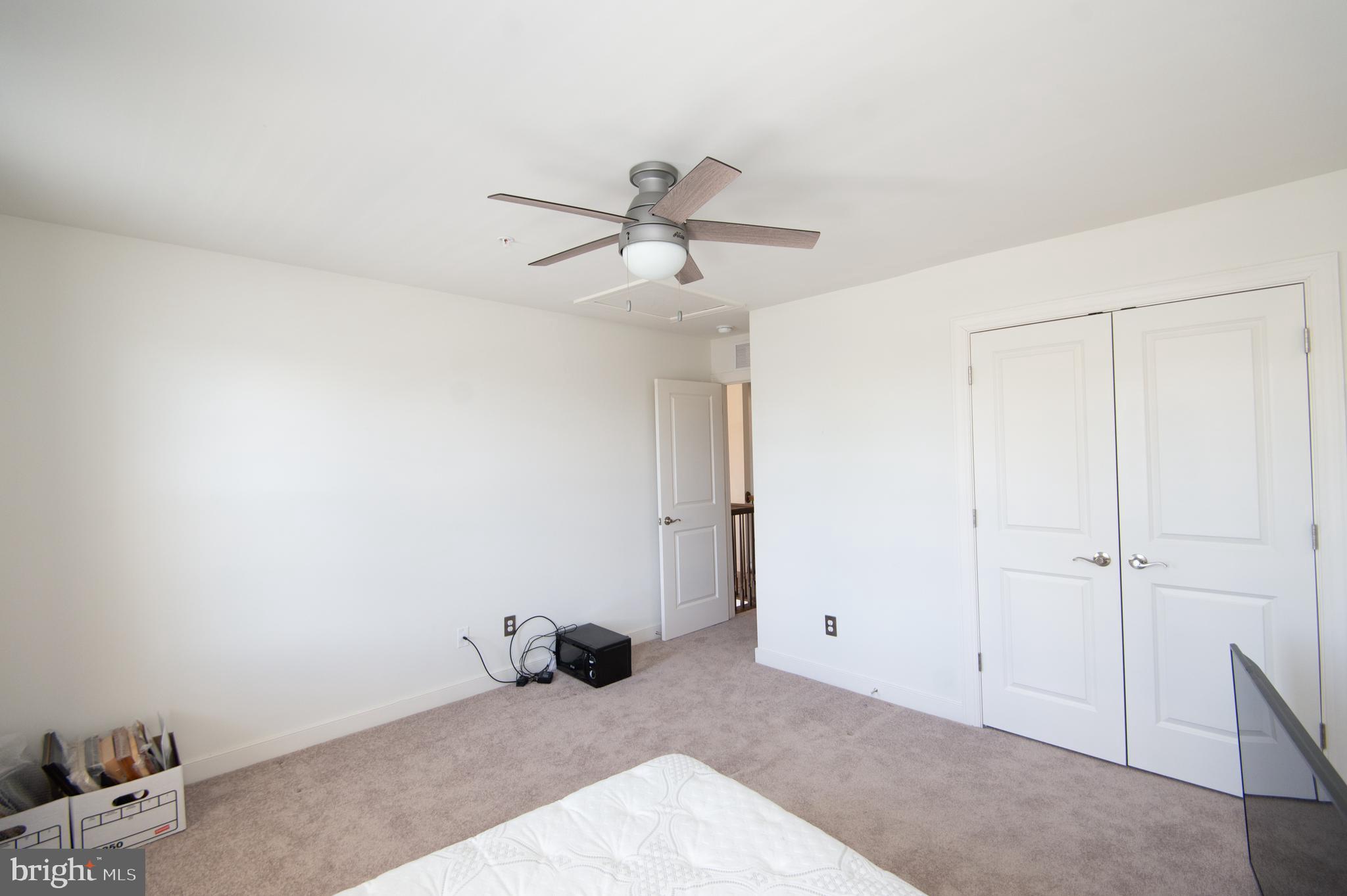 LONG BOAT ESTATES - Residential