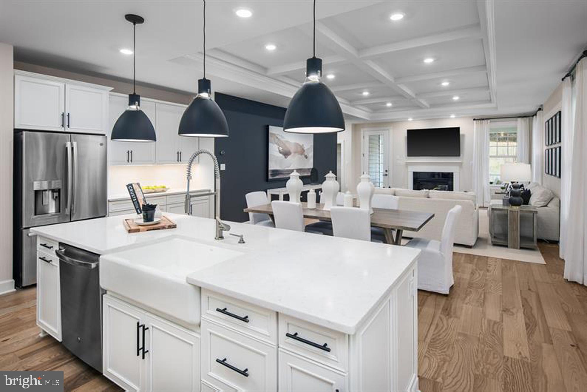 TWO RIVERS - Residential