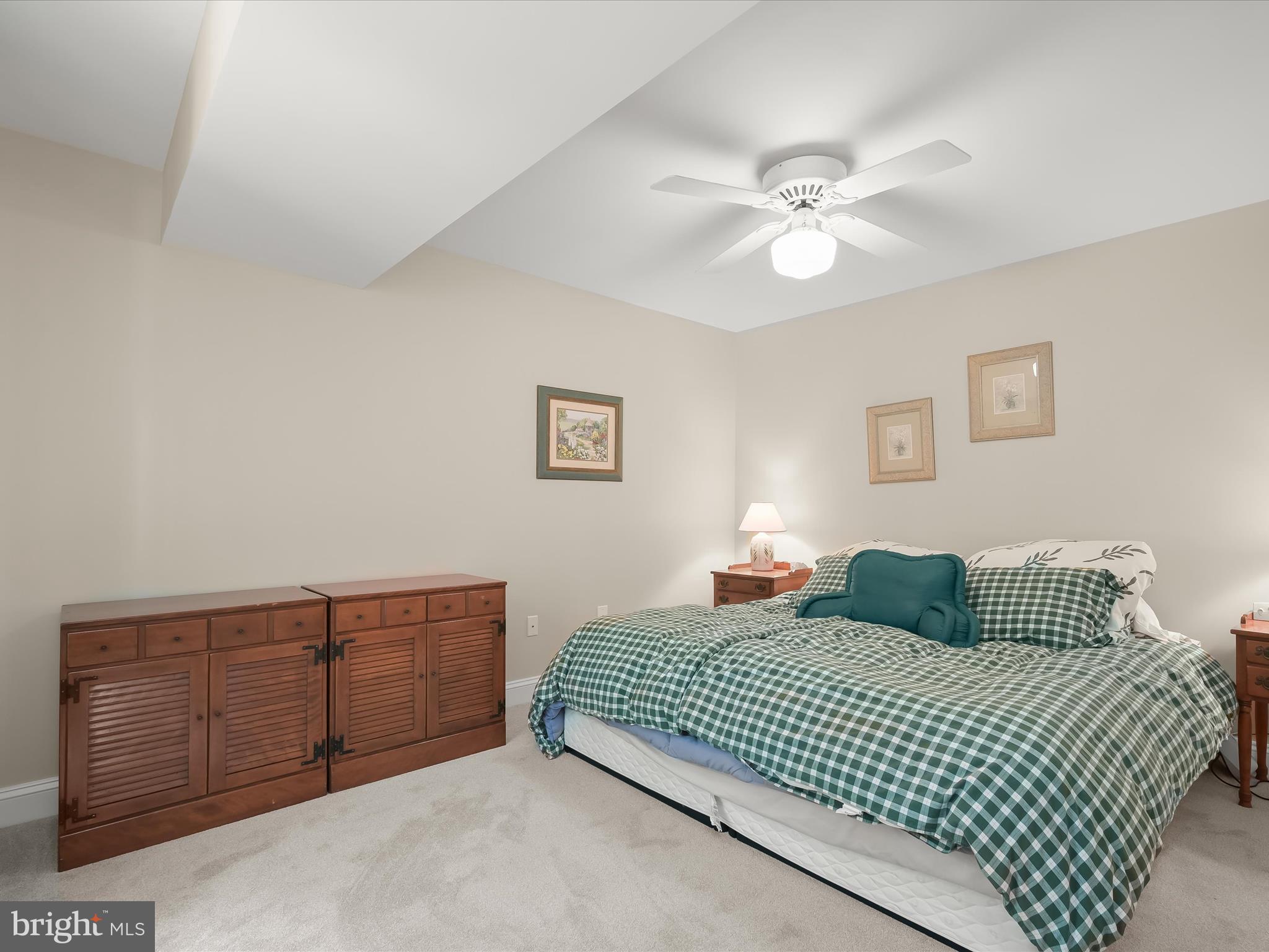 WELLINGTON - Residential