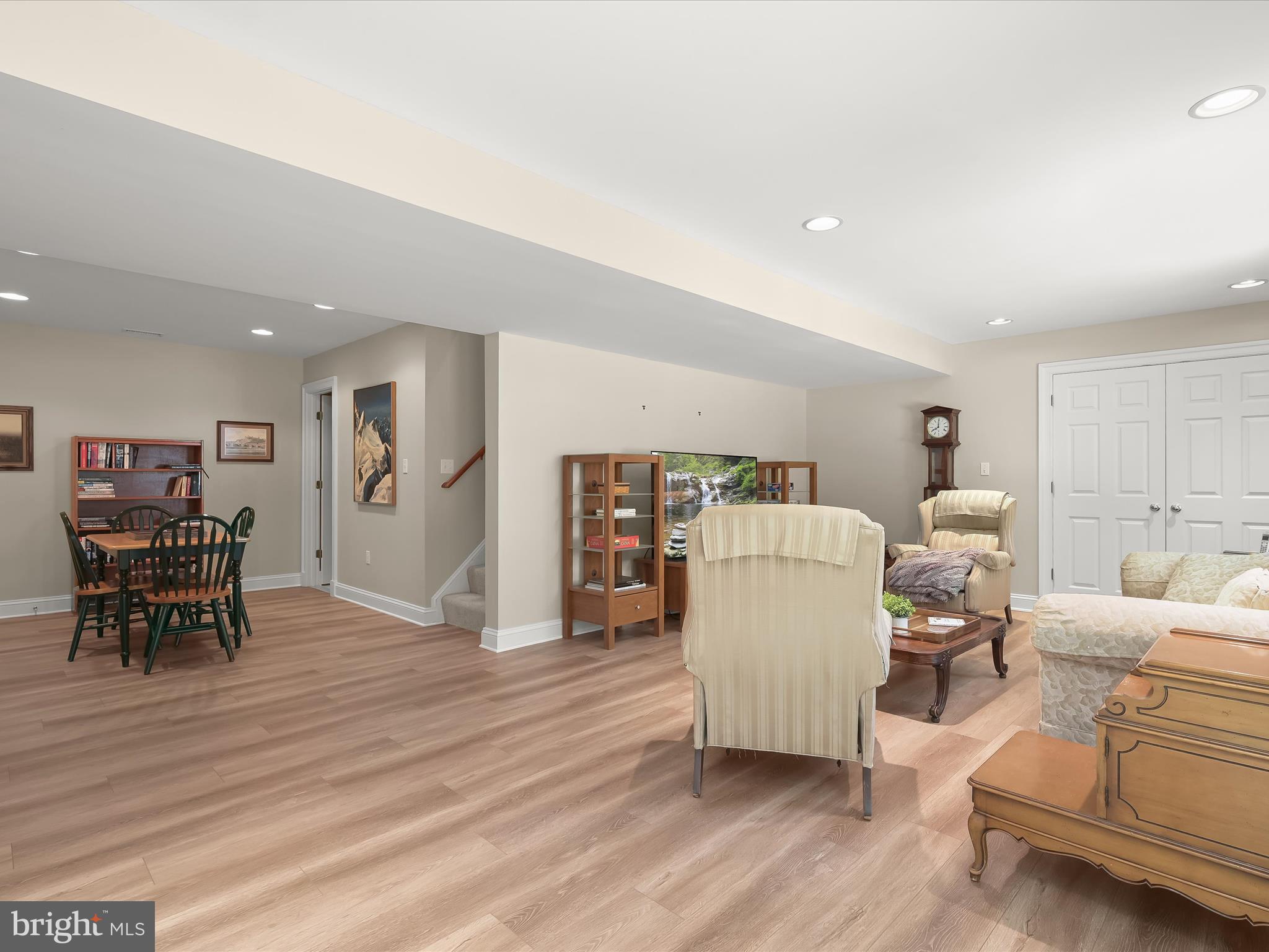 WELLINGTON - Residential