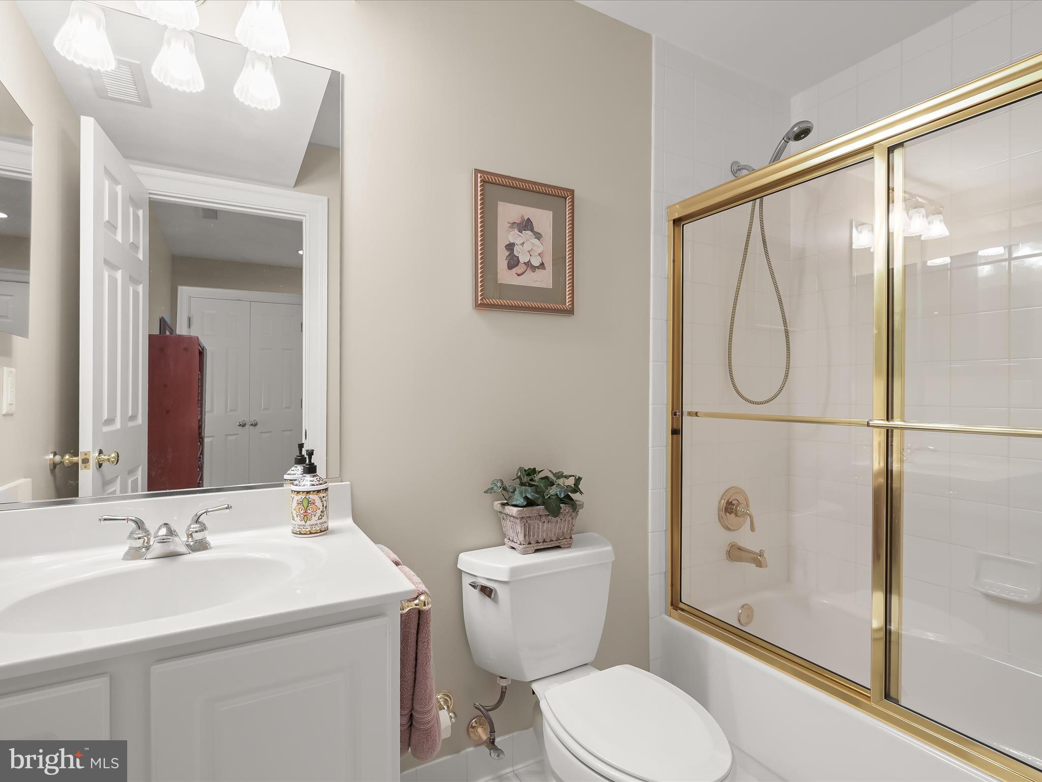 WELLINGTON - Residential