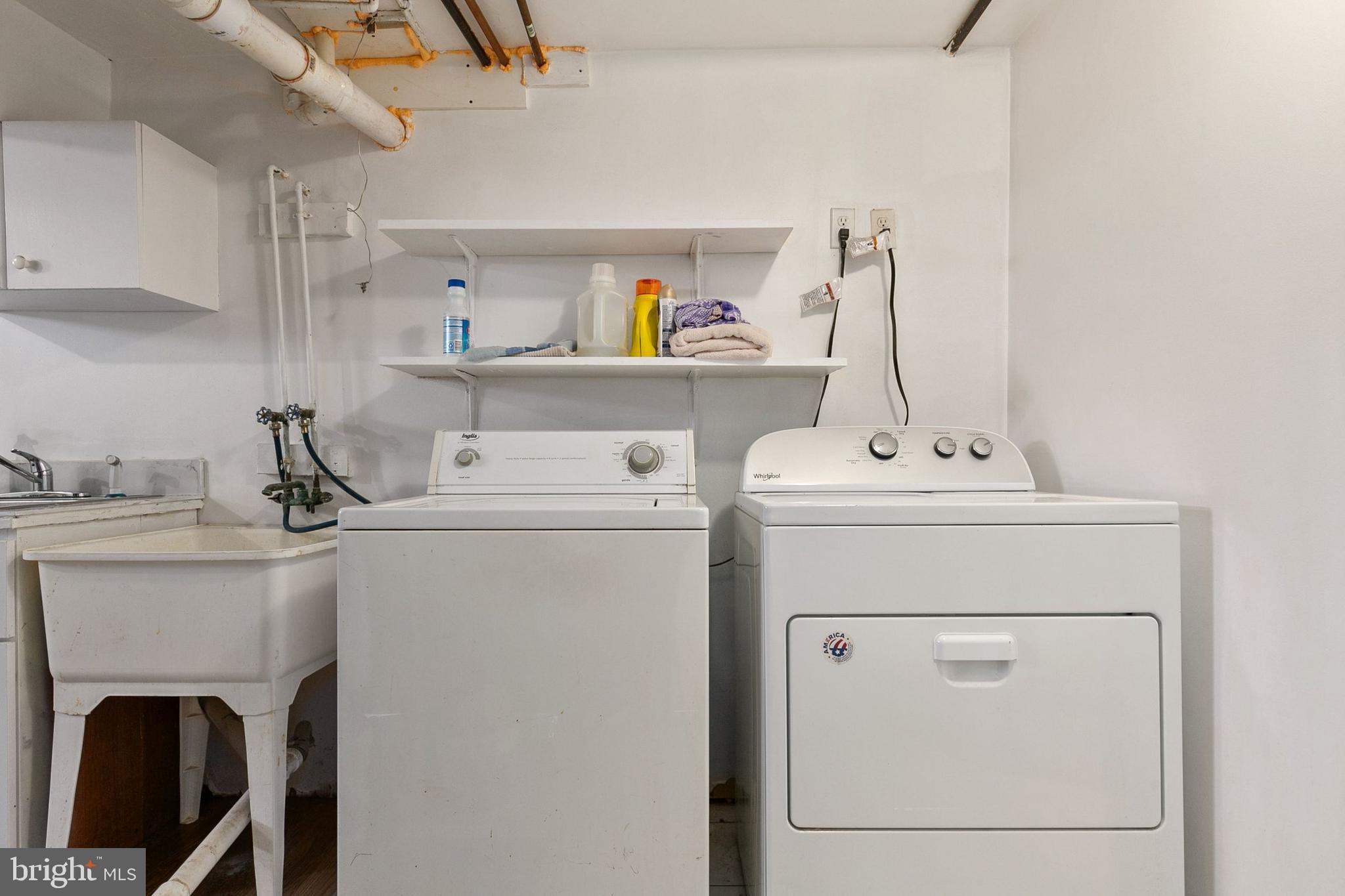 VEIRS MILL VILLAGE - Residential