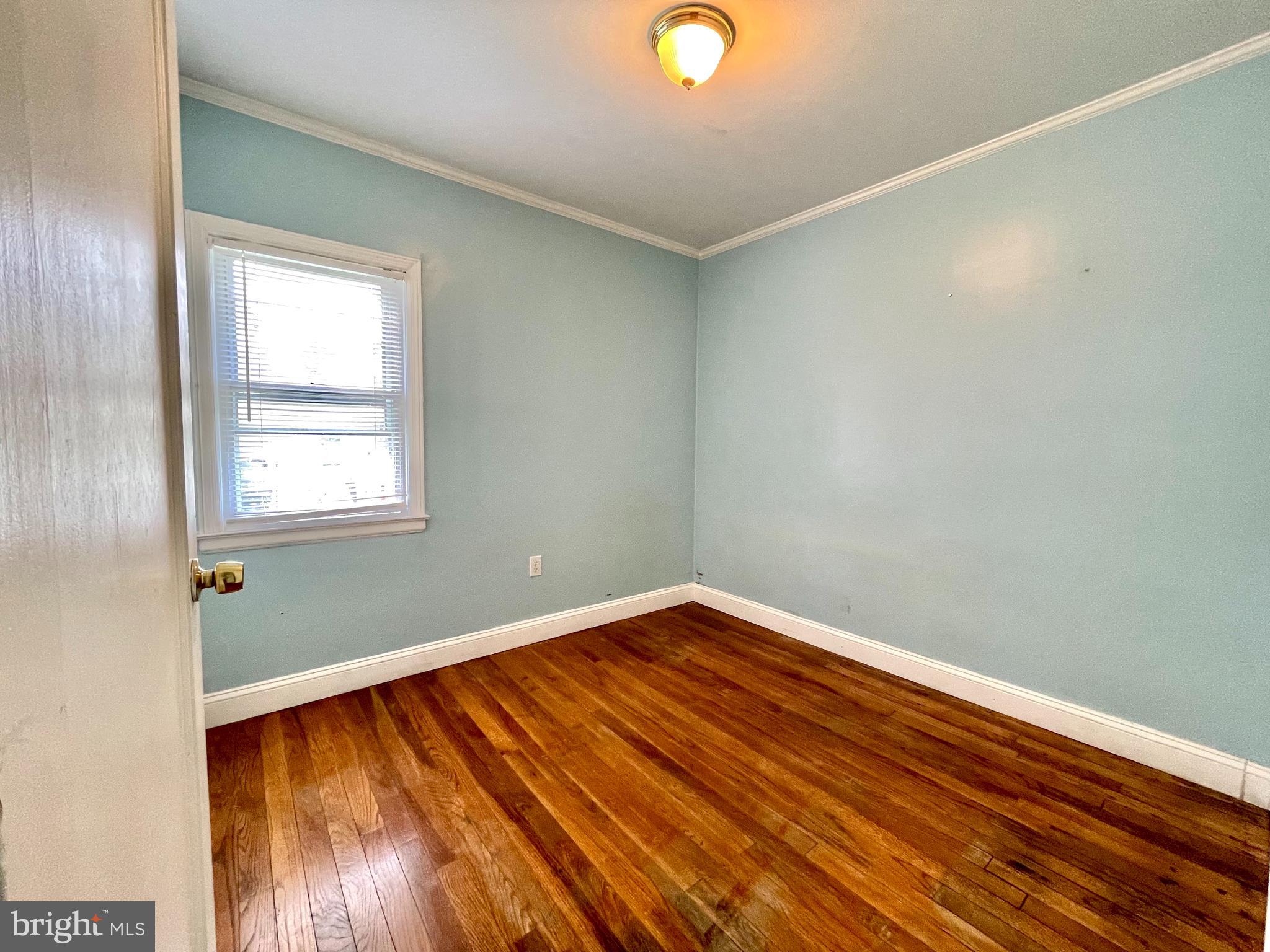 VEIRS MILL VILLAGE - Residential