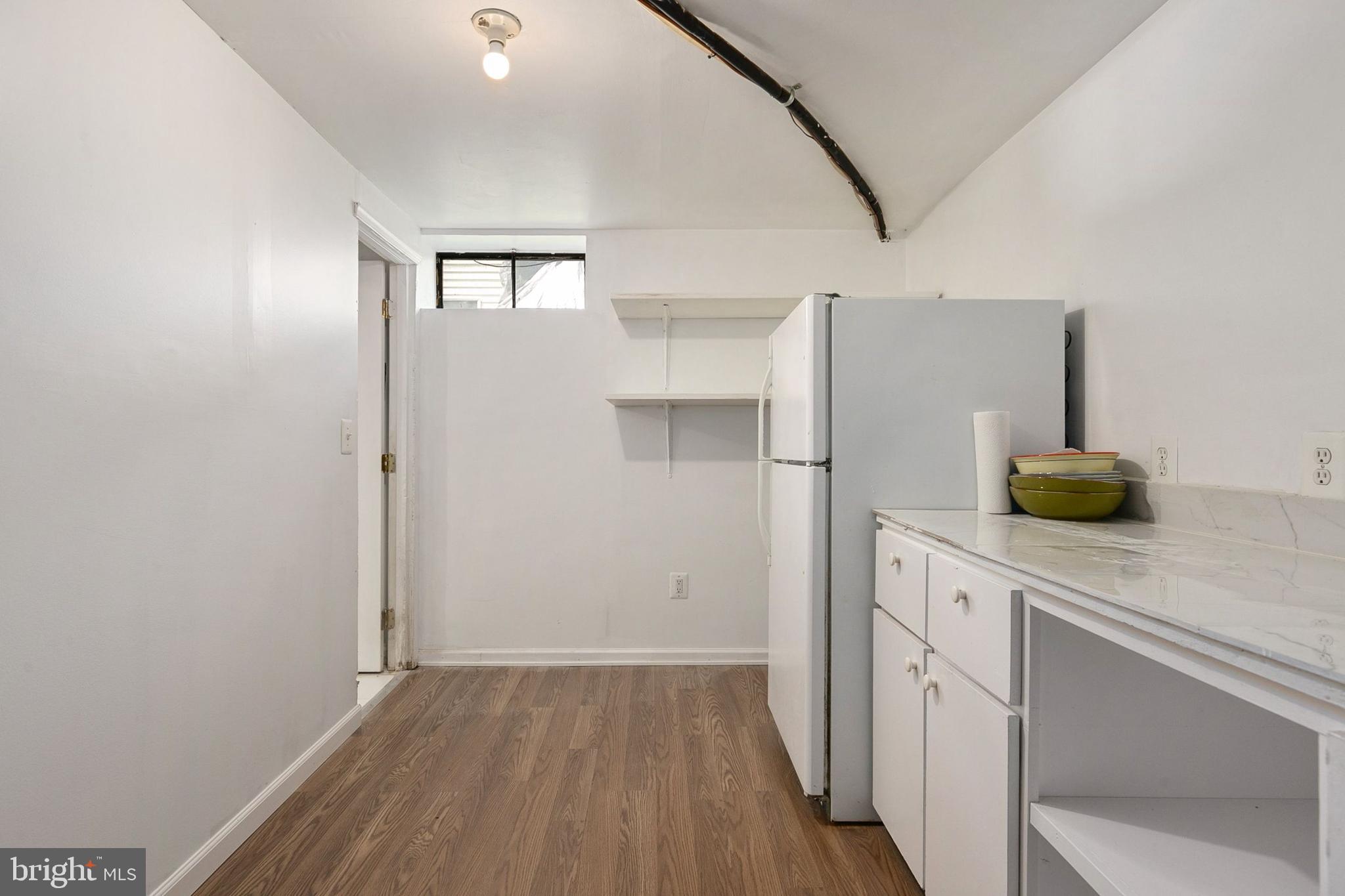 VEIRS MILL VILLAGE - Residential