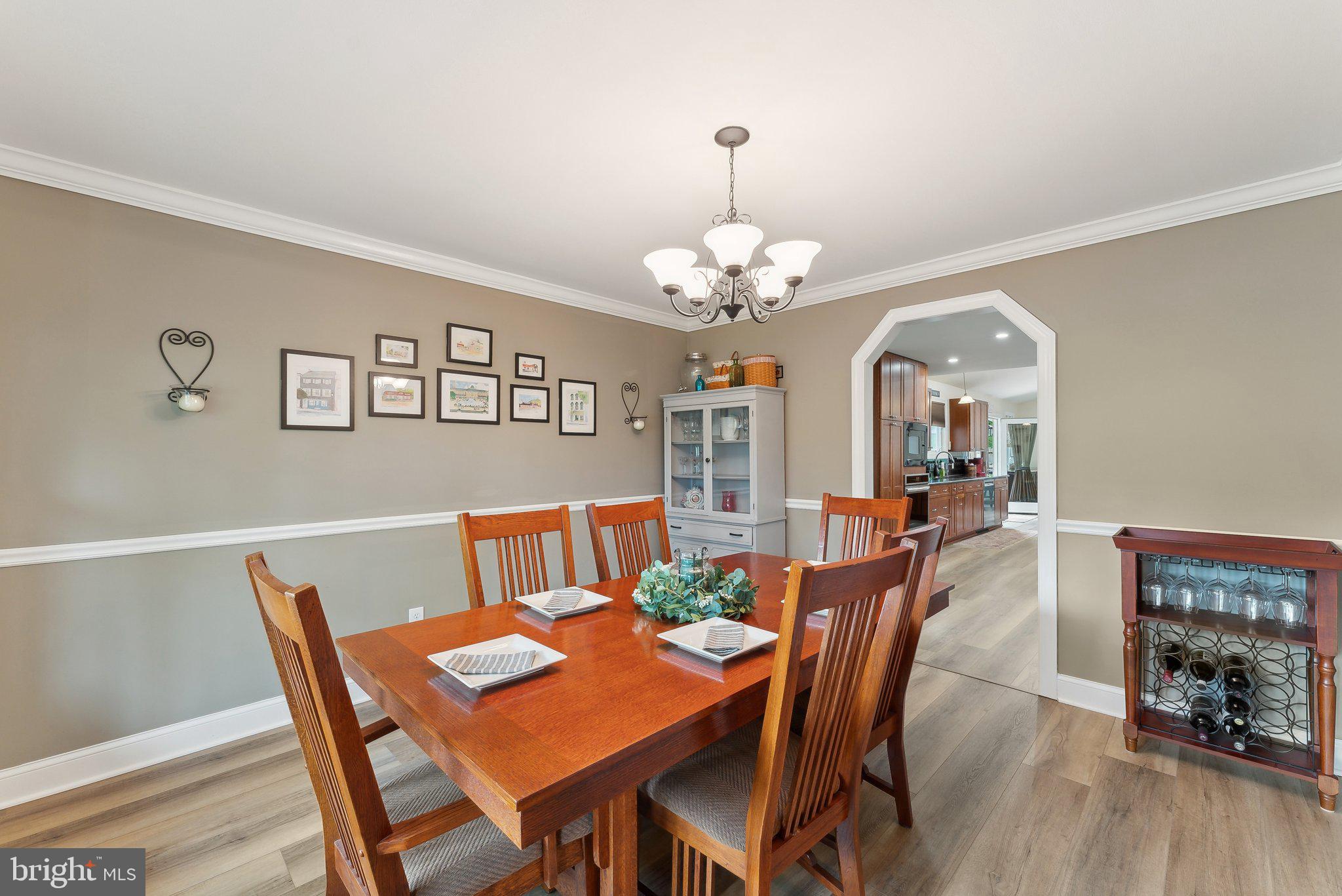 MT VERNON MANOR - Residential