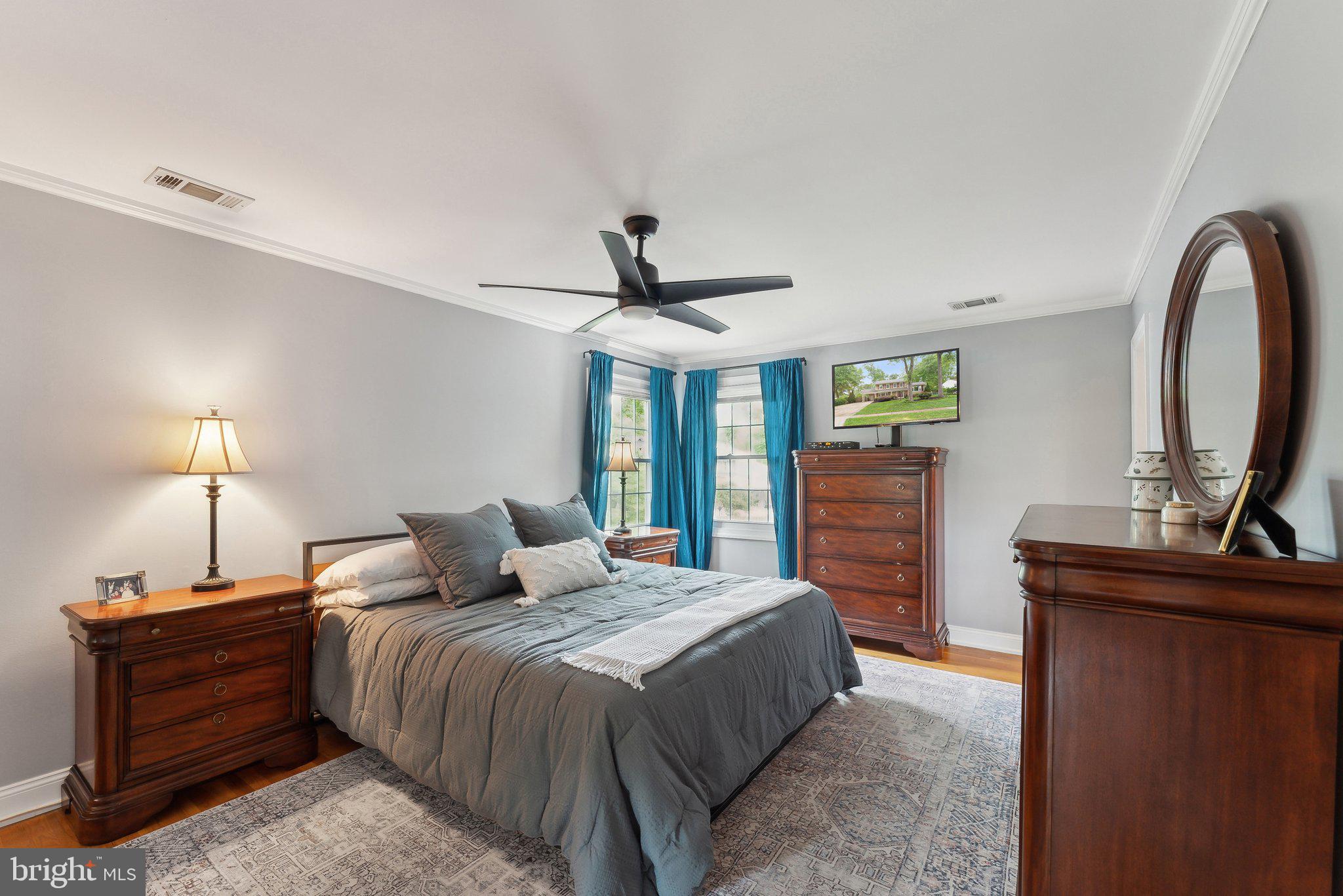 MT VERNON MANOR - Residential