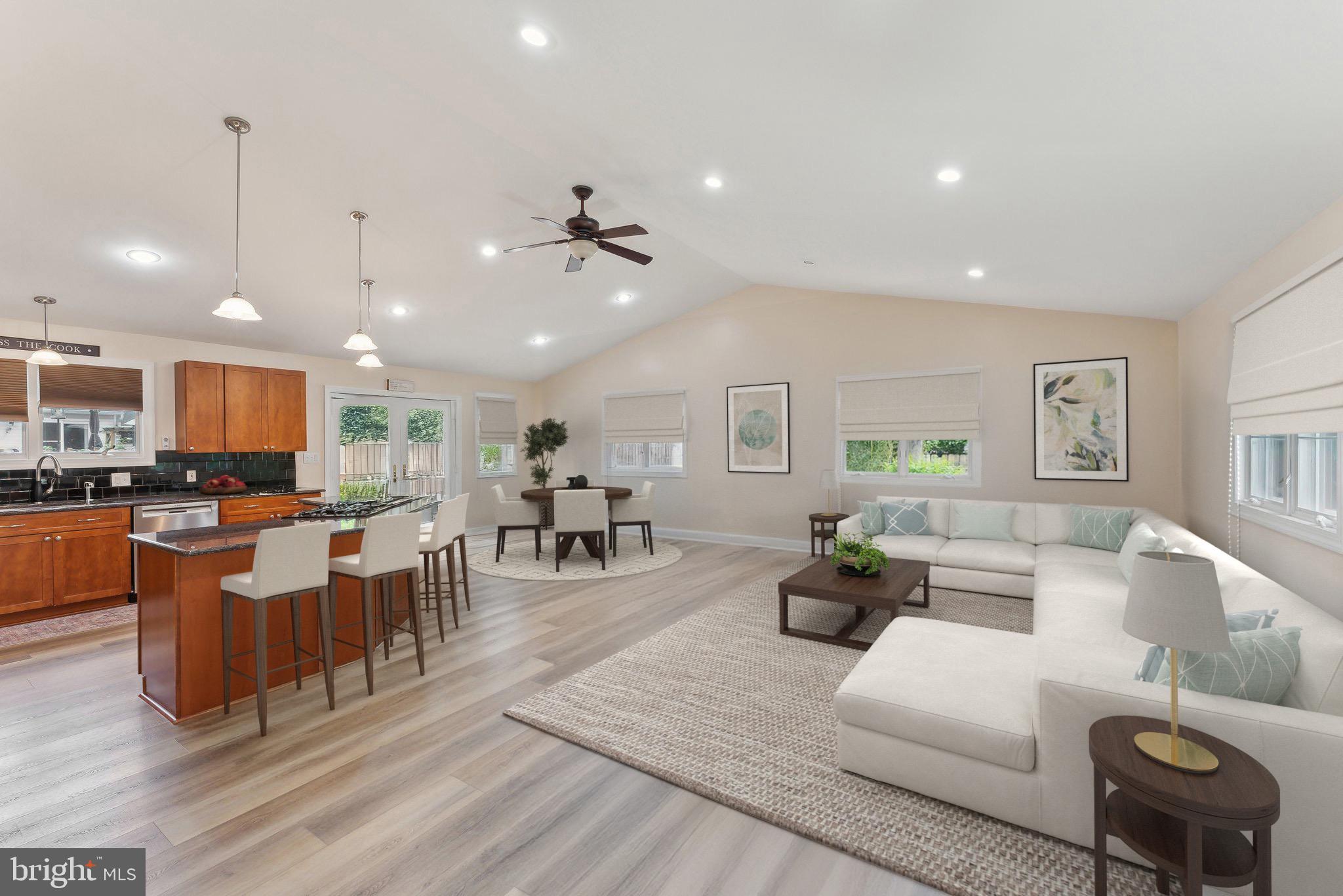 MT VERNON MANOR - Residential