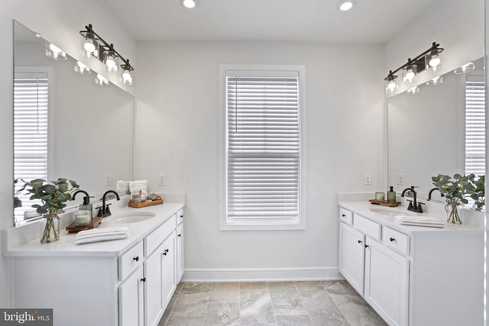 GOOSE CREEK AT ASHBURN - Residential