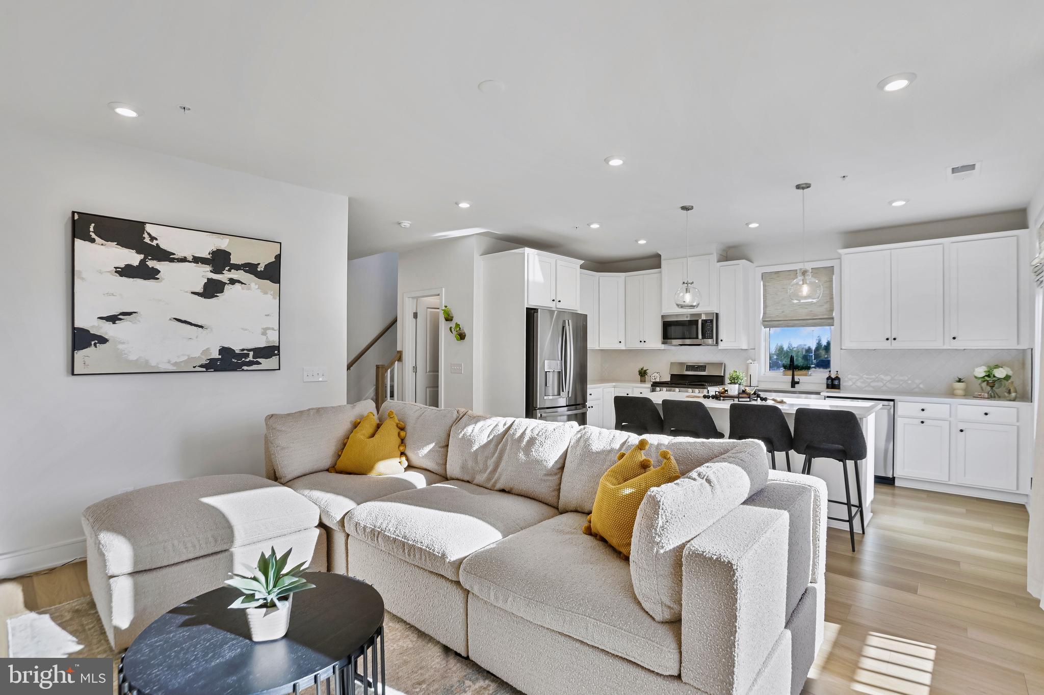 GOOSE CREEK AT ASHBURN - Residential