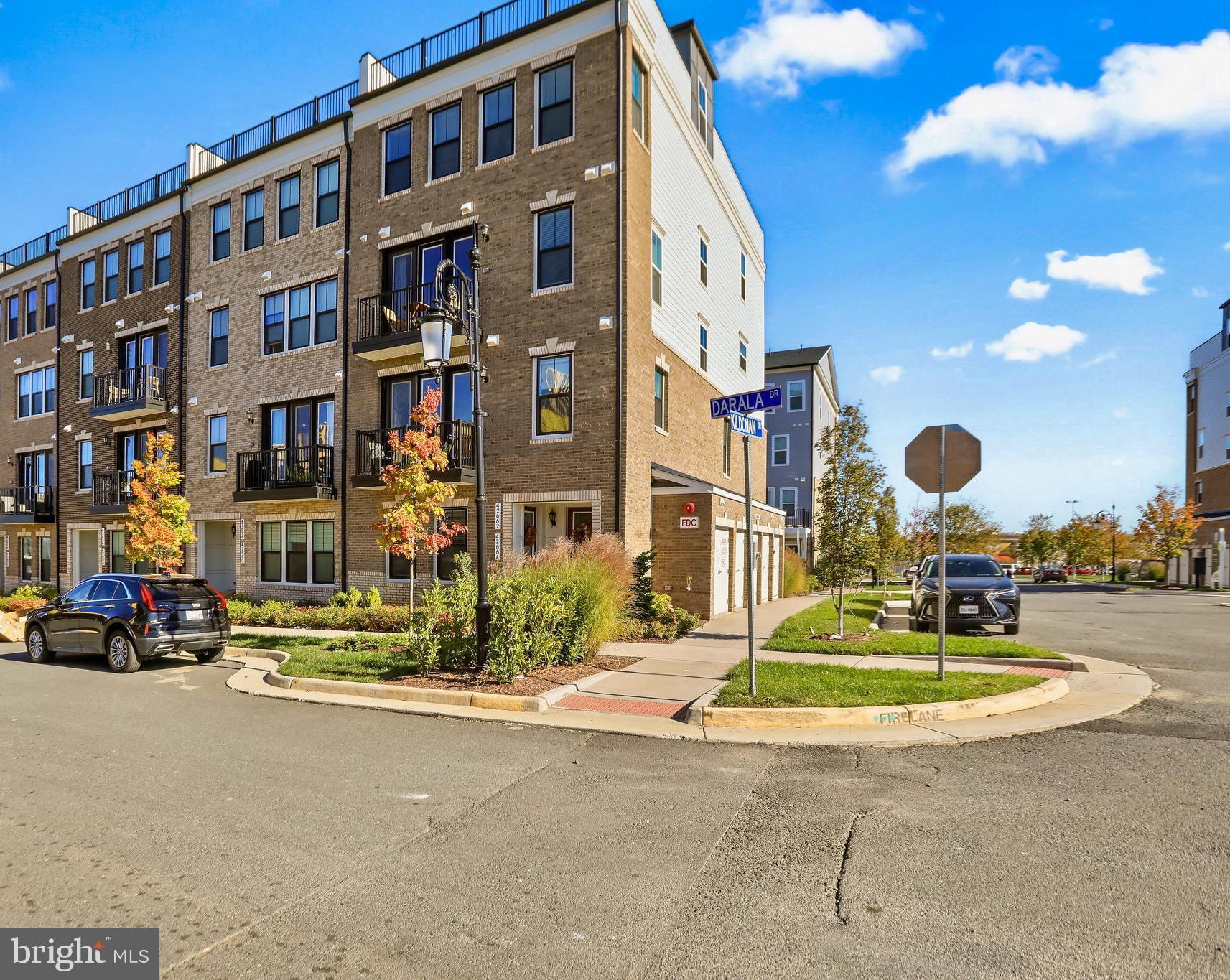 GOOSE CREEK AT ASHBURN - Residential