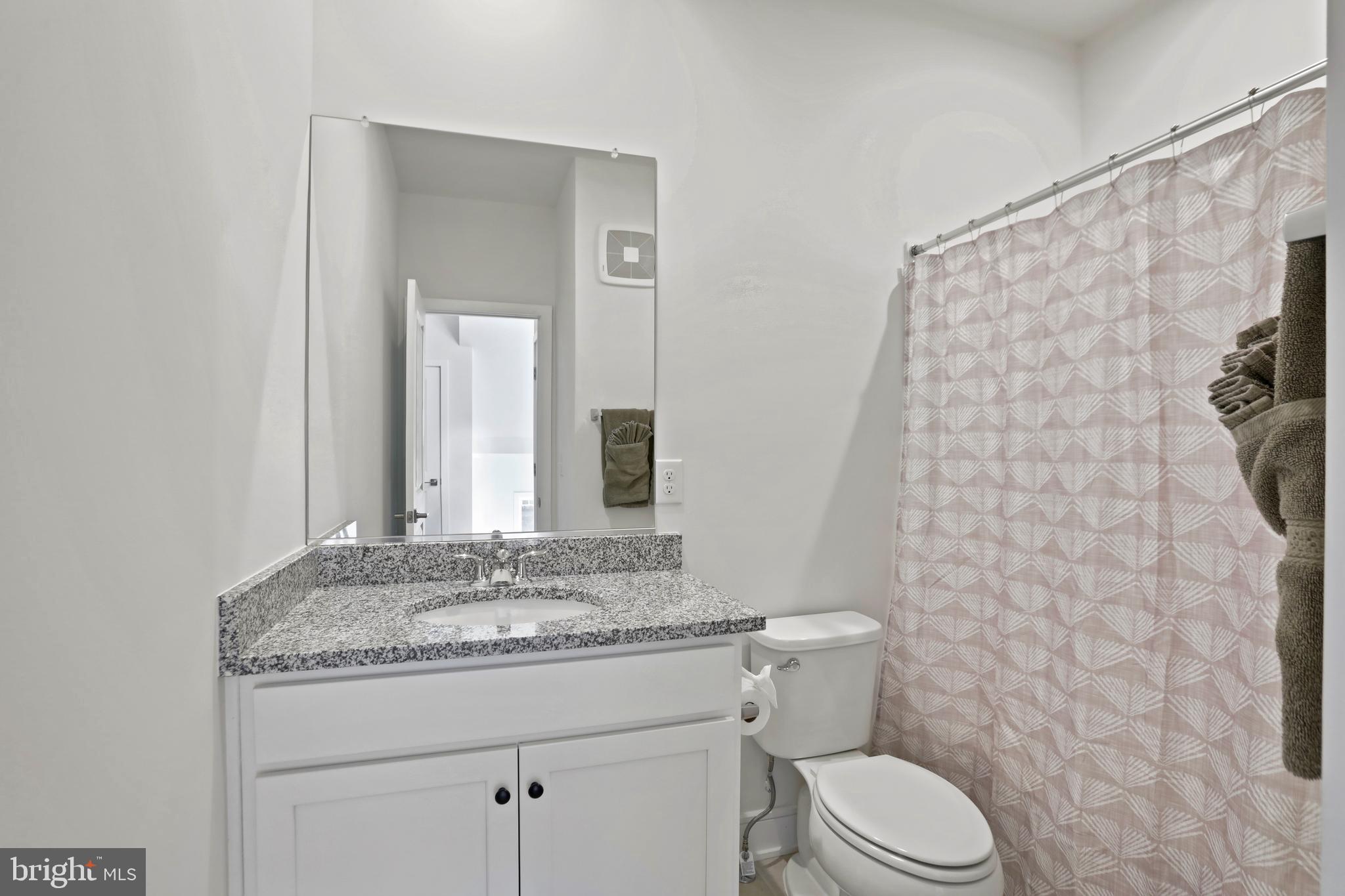 GOOSE CREEK AT ASHBURN - Residential