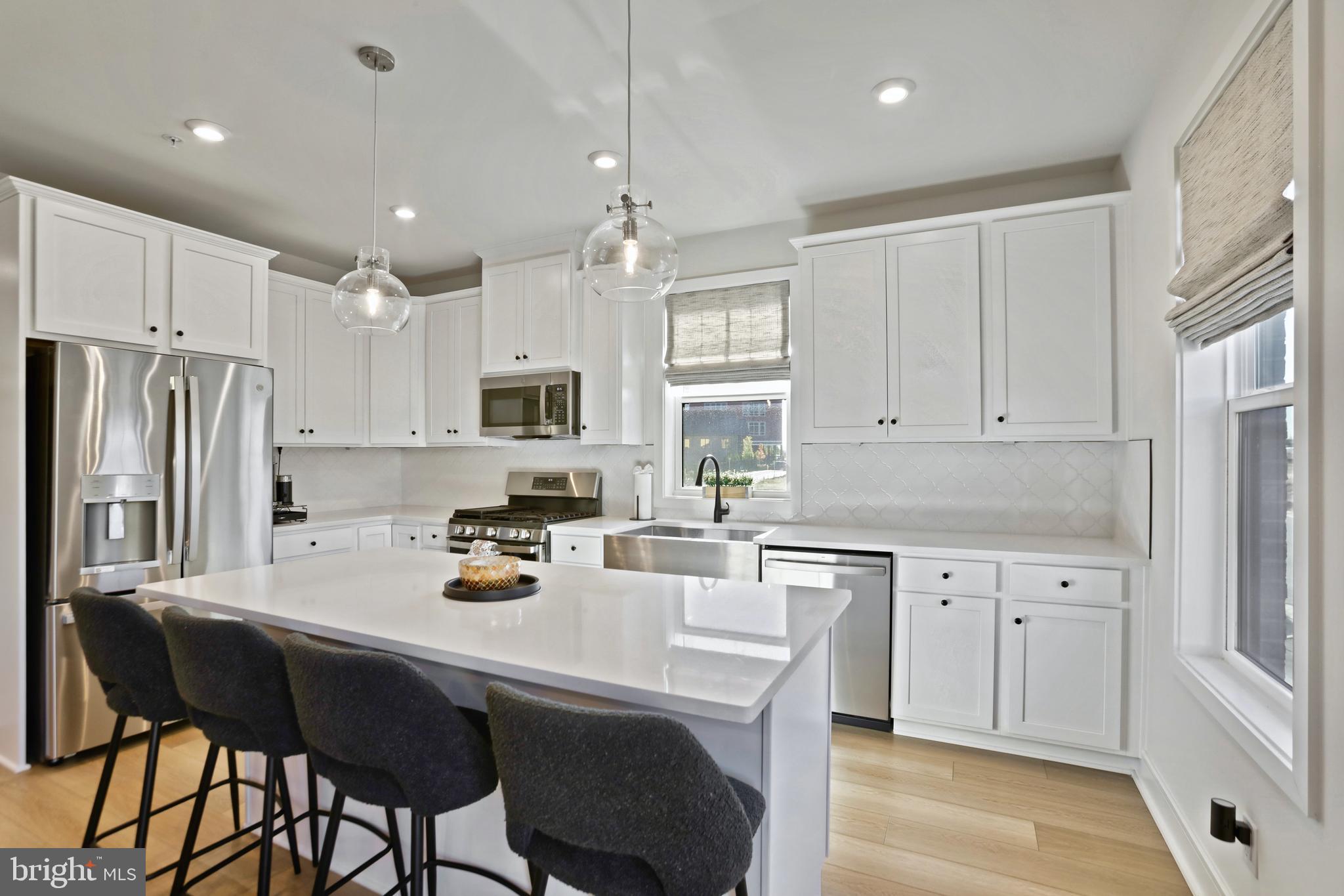 GOOSE CREEK AT ASHBURN - Residential