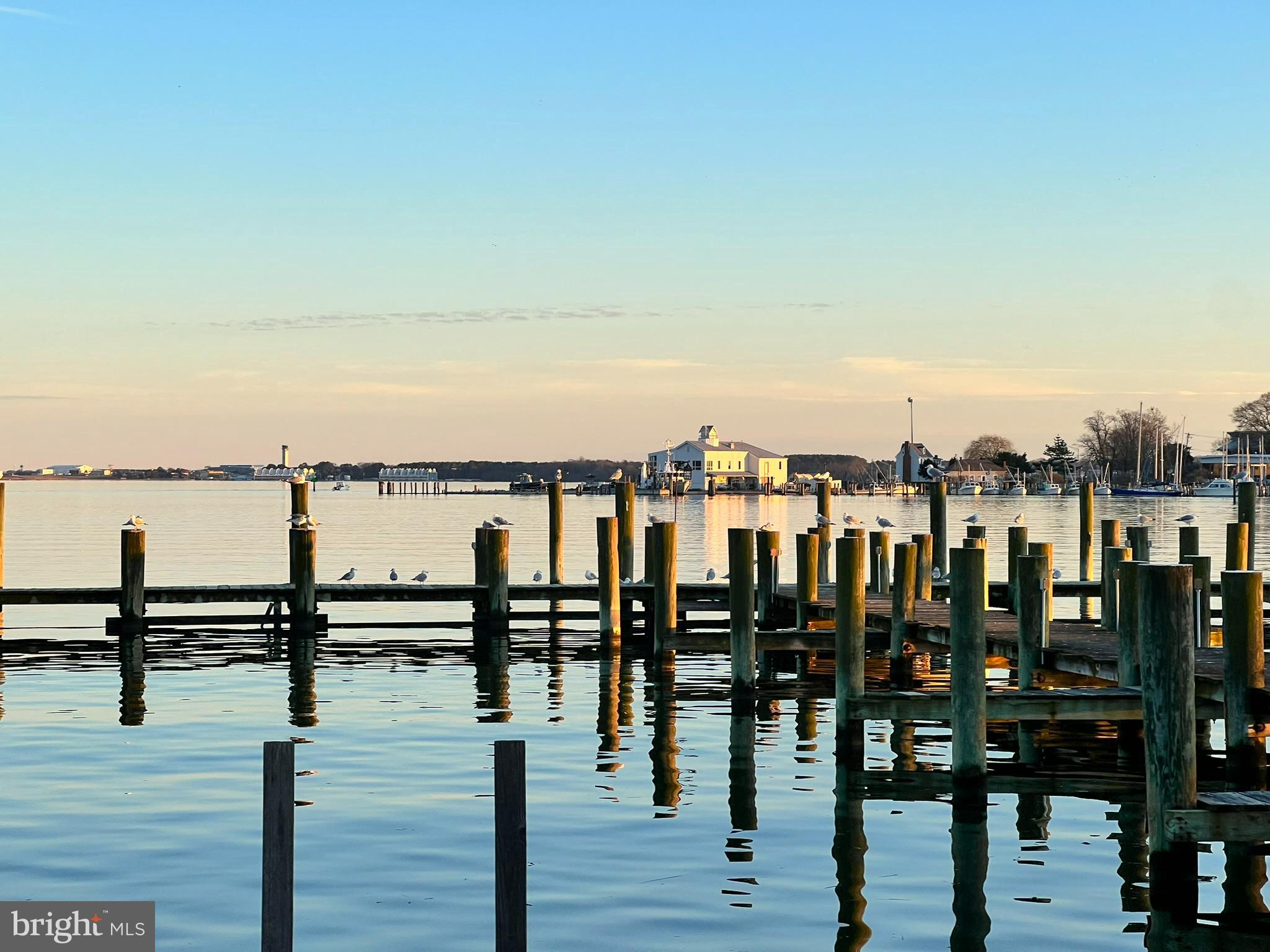 MILL CREEK CONDOMINIUMS - Residential