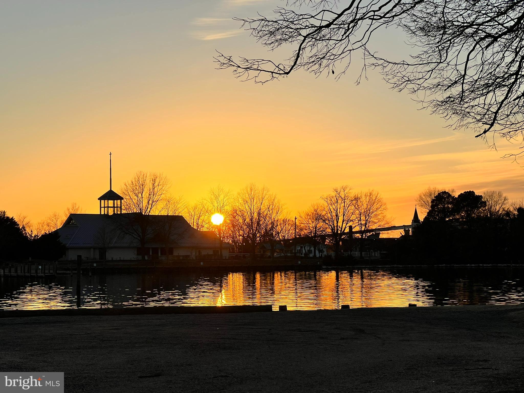 MILL CREEK CONDOMINIUMS - Residential