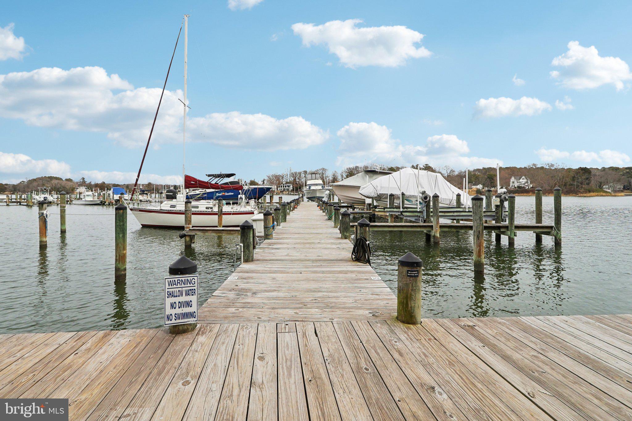 MILL CREEK CONDOMINIUMS - Residential