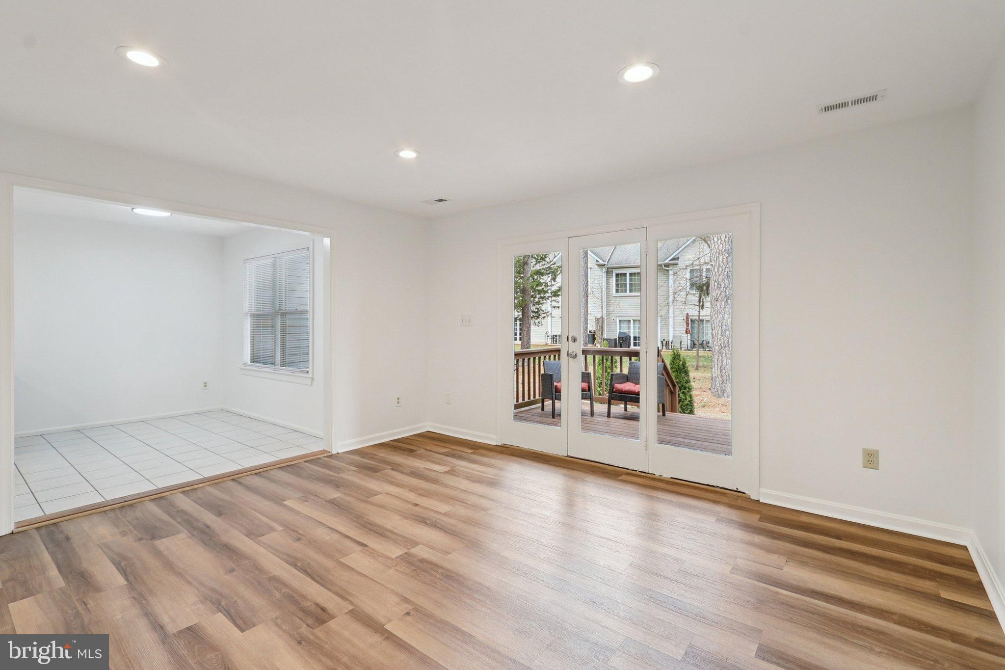 MILL CREEK CONDOMINIUMS - Residential