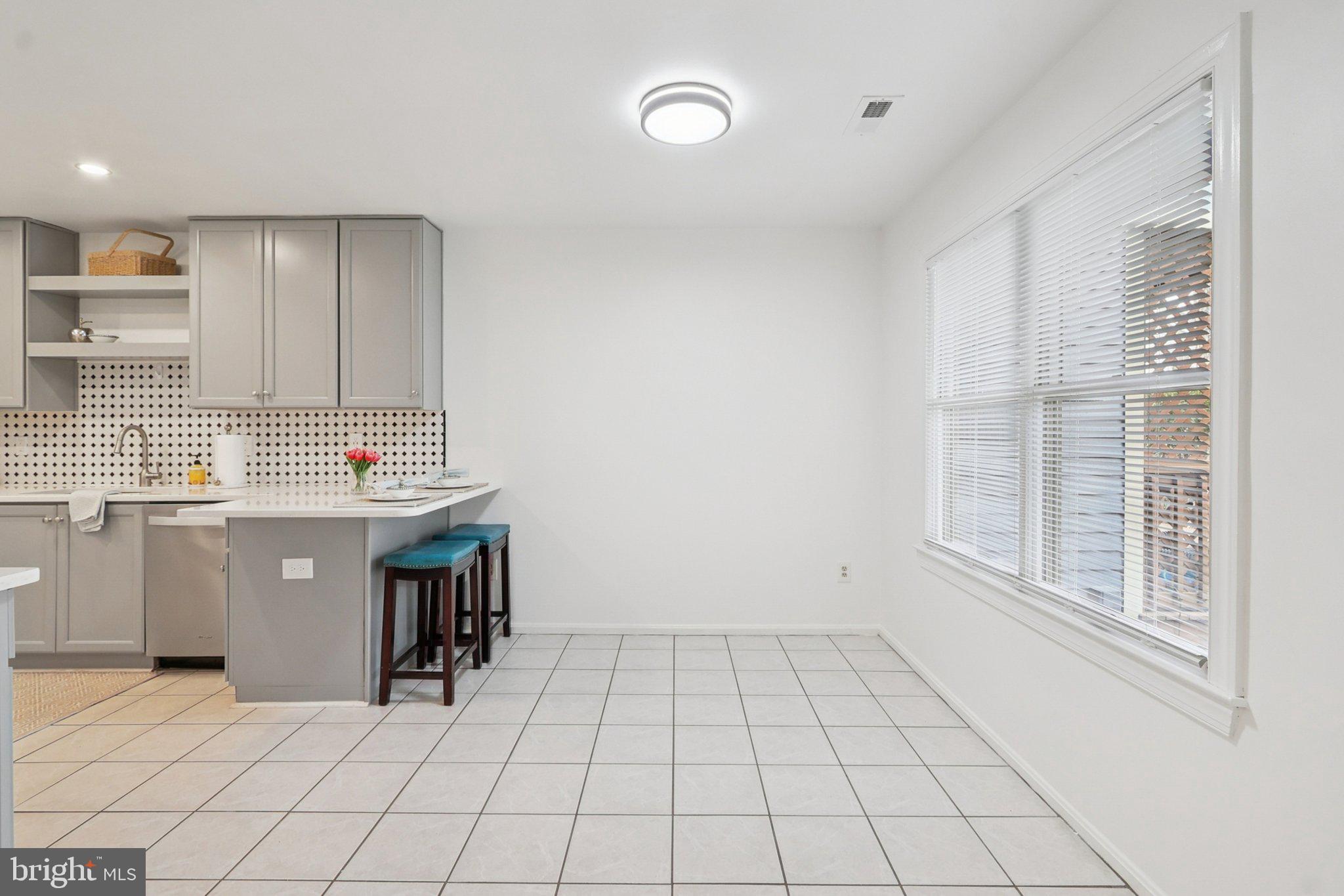 MILL CREEK CONDOMINIUMS - Residential