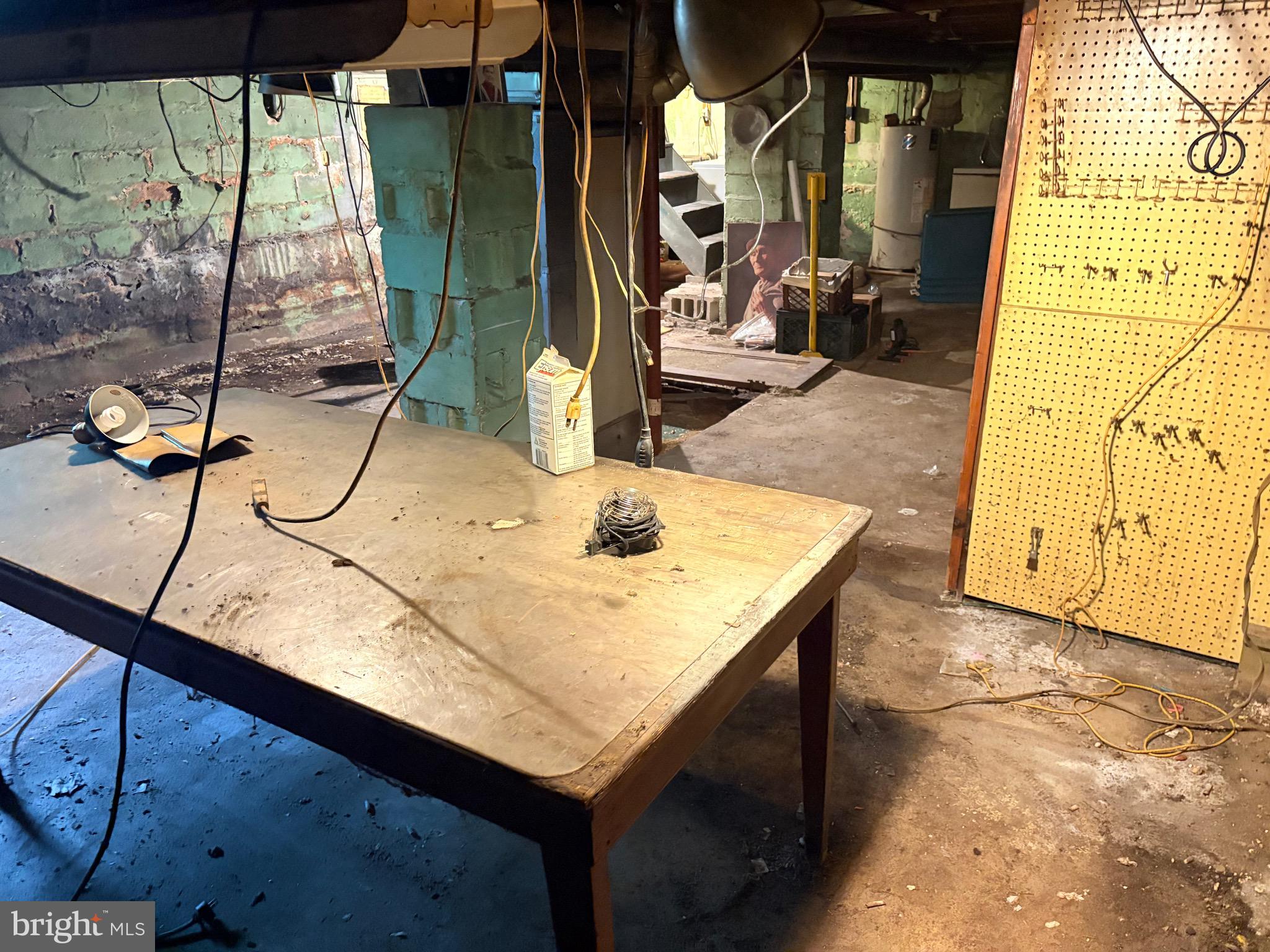 EAST VIEW - Residential