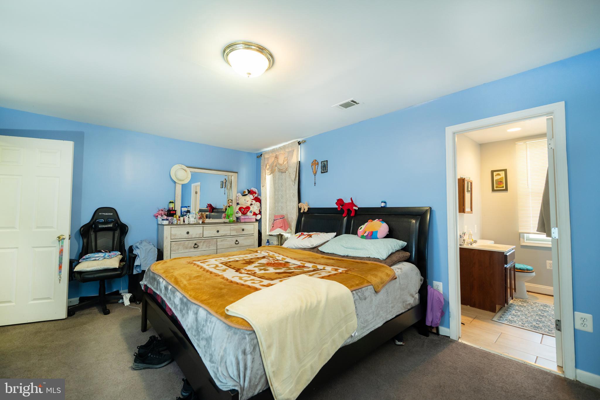 LANDOVER ESTATES - Residential