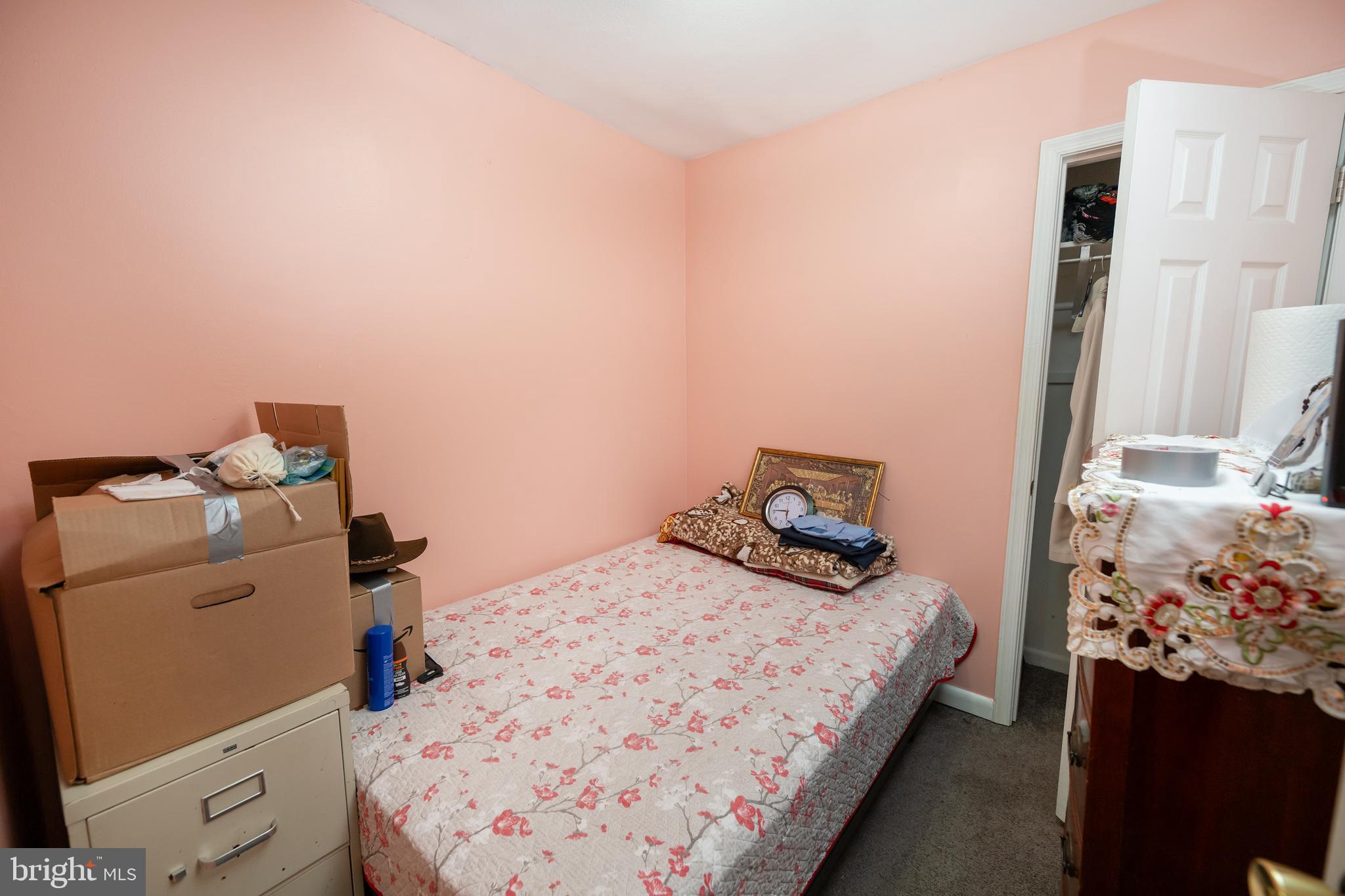 LANDOVER ESTATES - Residential