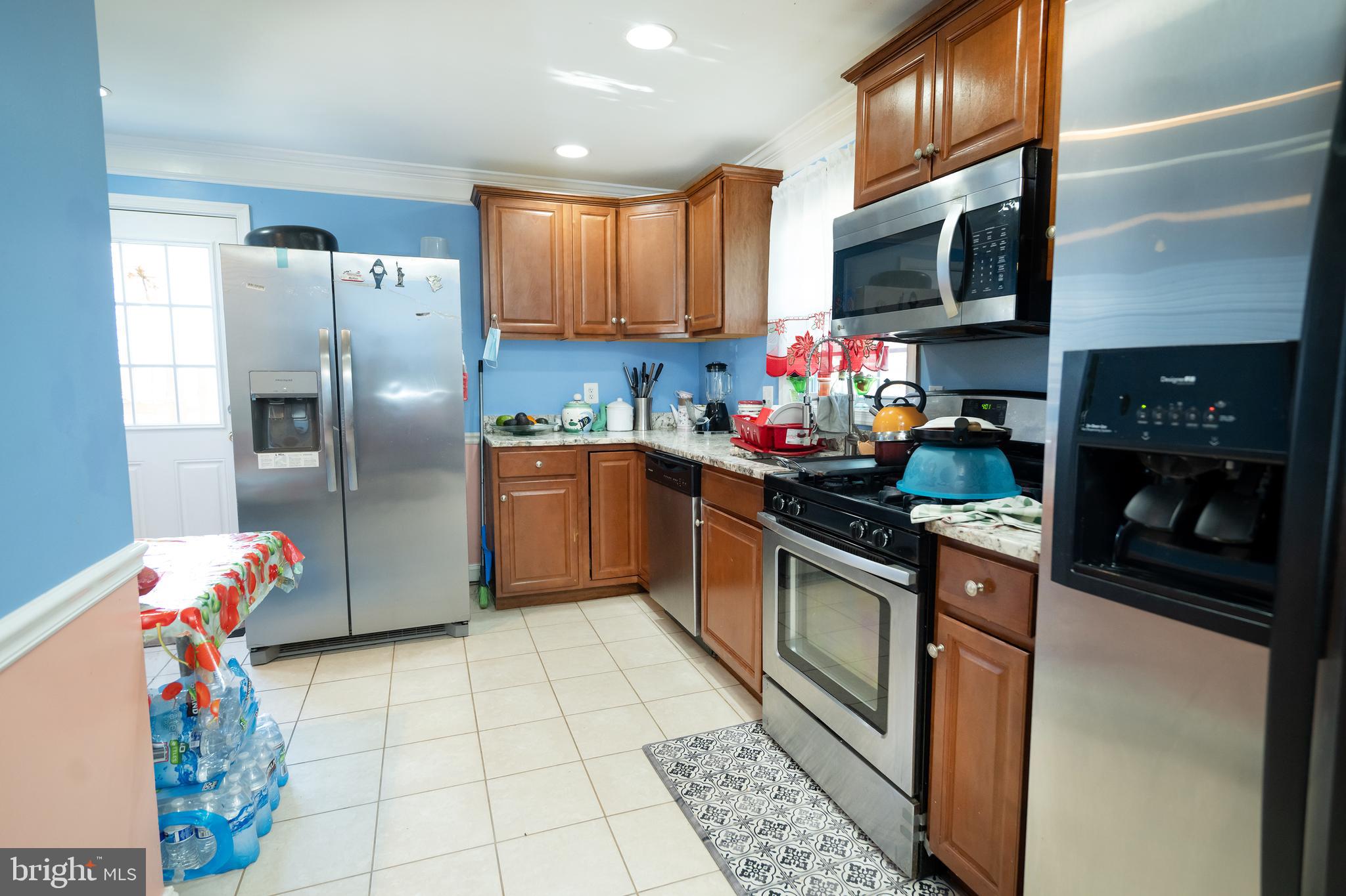 LANDOVER ESTATES - Residential