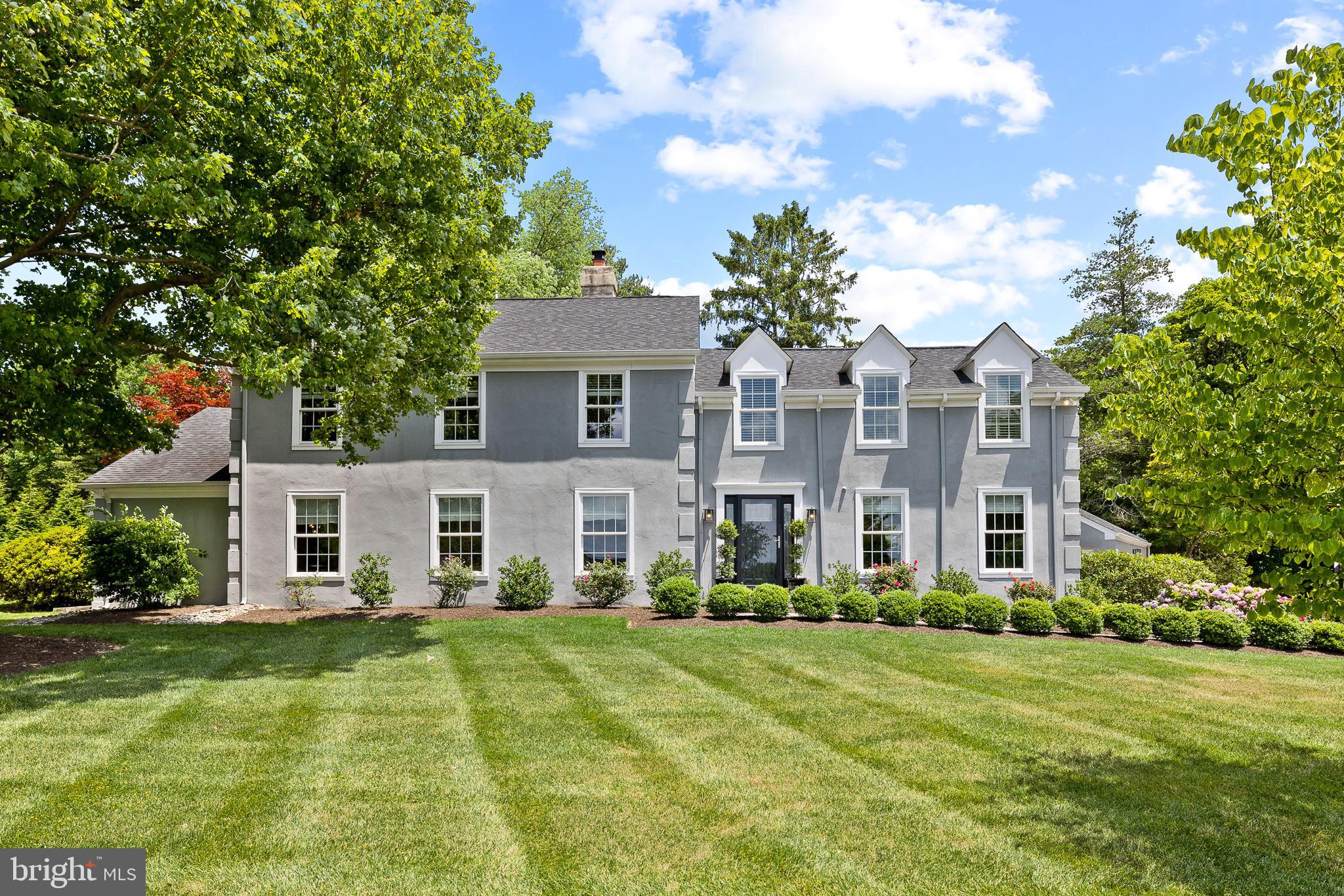 ADMORE - Residential