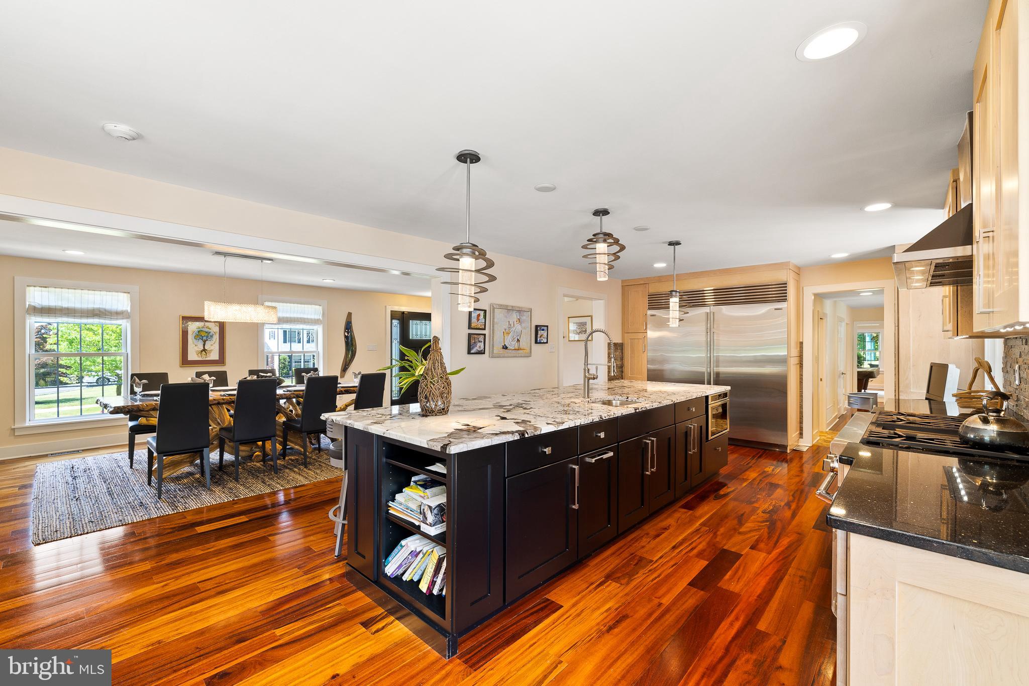 ADMORE - Residential