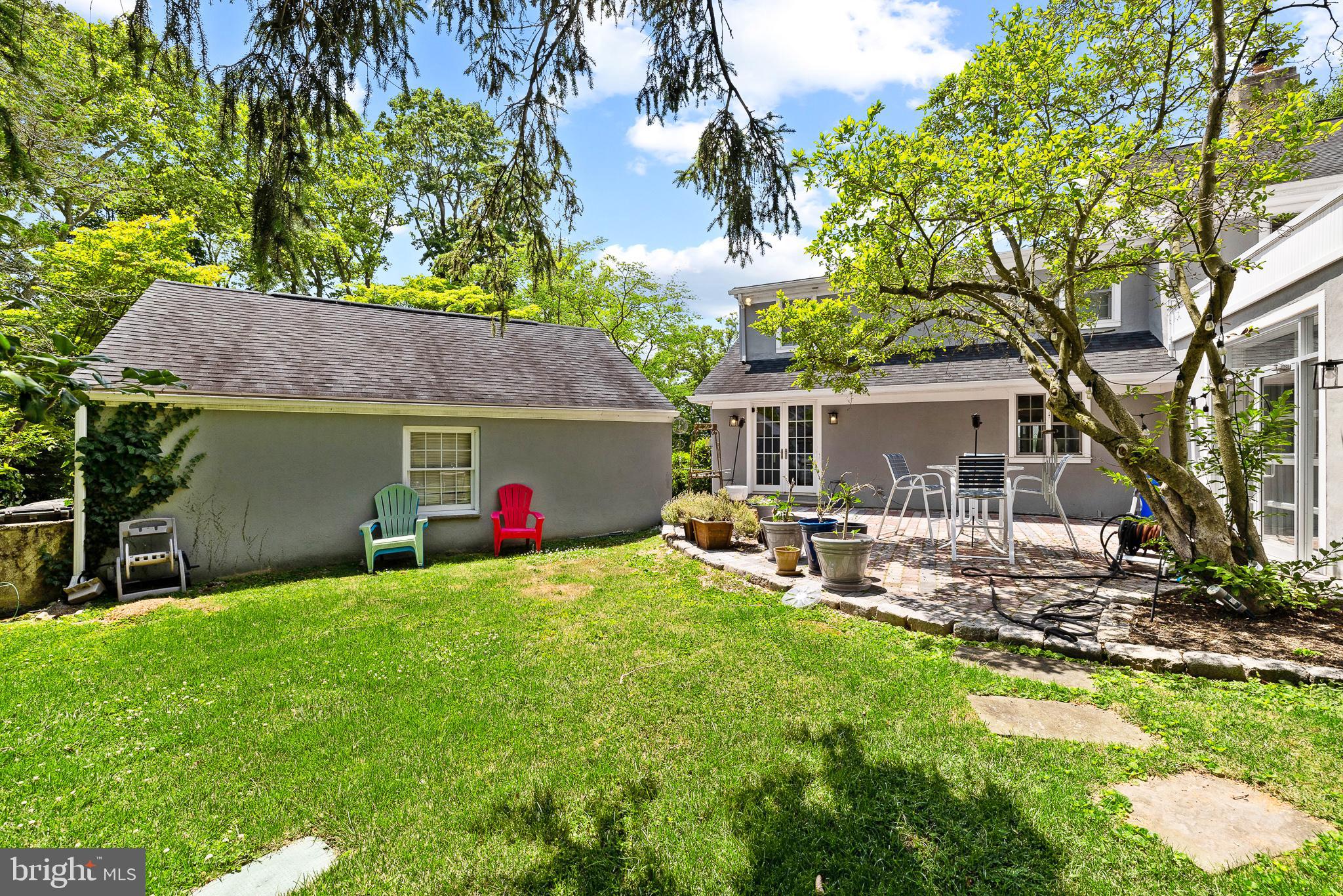 ADMORE - Residential