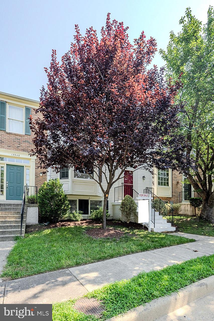 13944 WATERFLOW PLACE