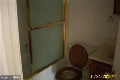 DALE CITY - Residential Lease