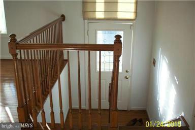 DALE CITY - Residential Lease