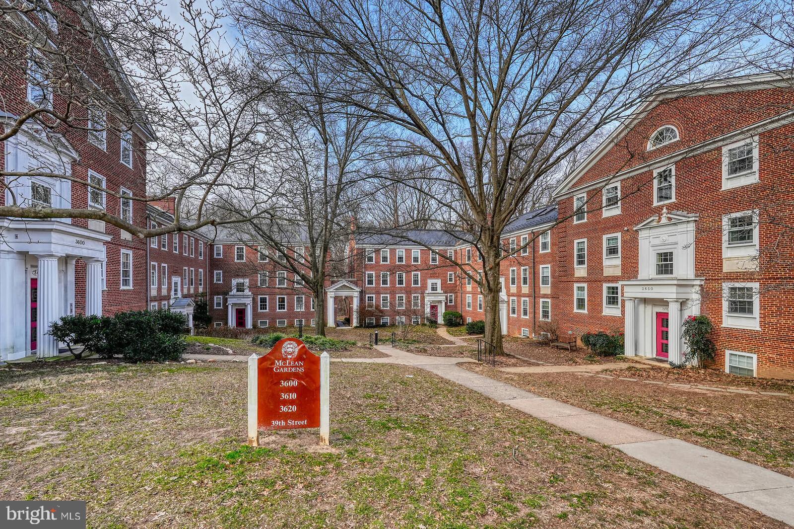 3630 39TH STREET NW B530