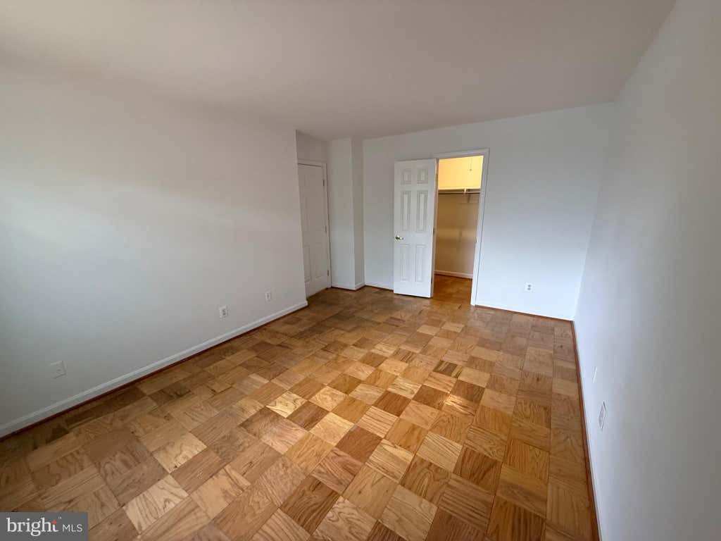 Photo of 2911 Charing Cross Road #6, FALLS CHURCH, VA 22042 (MLS # VAFX2328196)