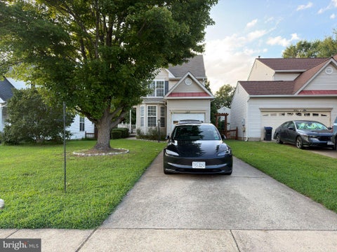 Photo of 12029 Tango Lane, WOODBRIDGE, VA 22193 (MLS # VAPW2128920)