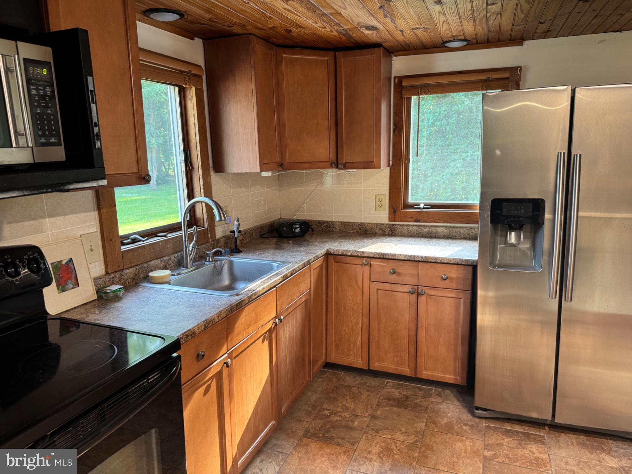 308 W PAGES LANE