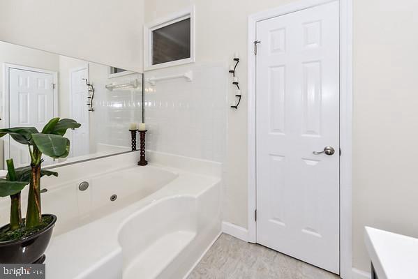 MIRROR RIDGE - Residential Lease