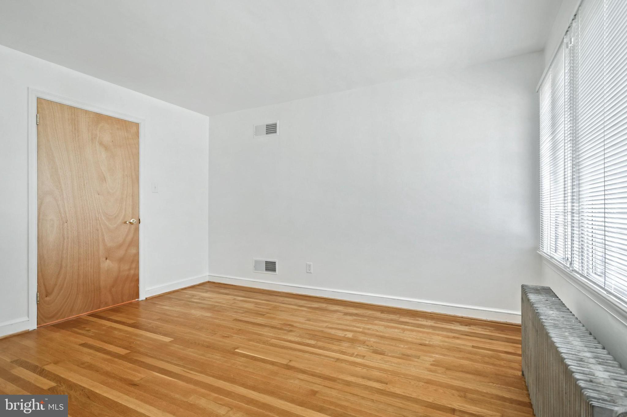EAST YORK - Commercial Sale